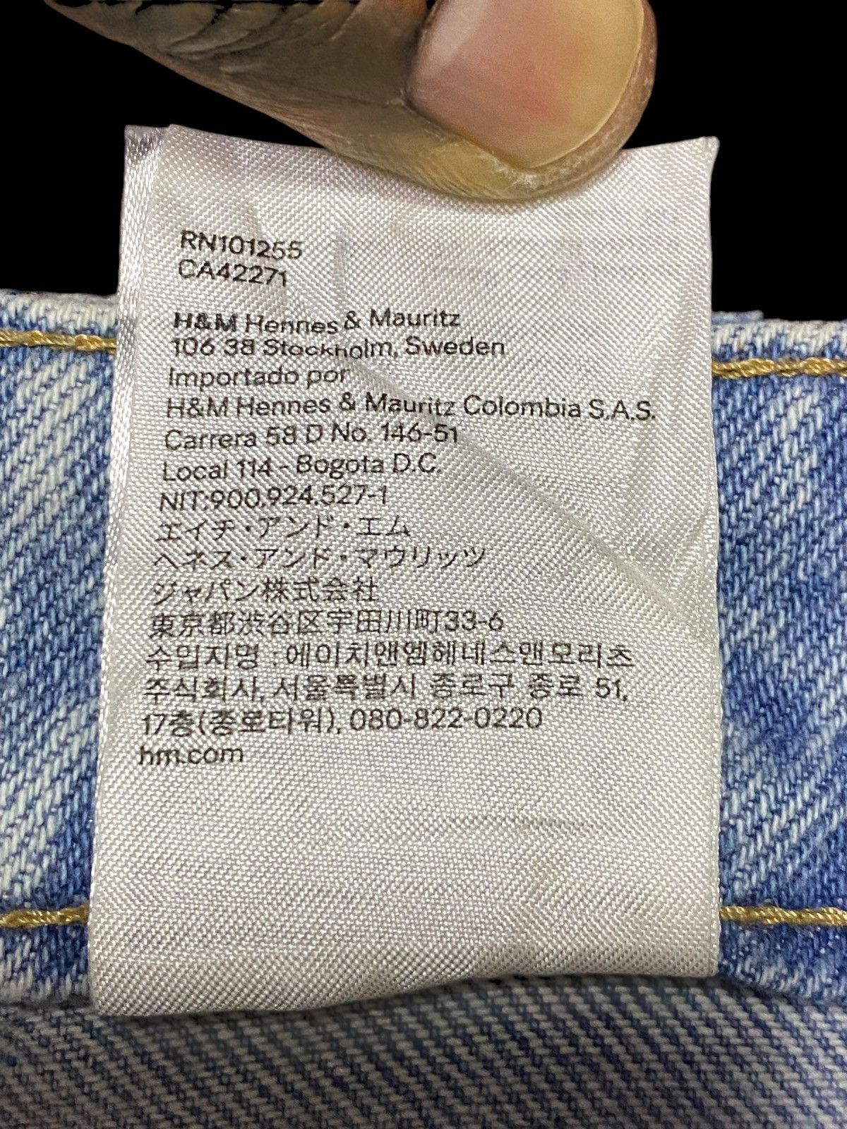 H&M Vintage Japanese Brand Faded Wash Distressed Baggy Jeans Size US 30 / EU 46 - 16 Thumbnail