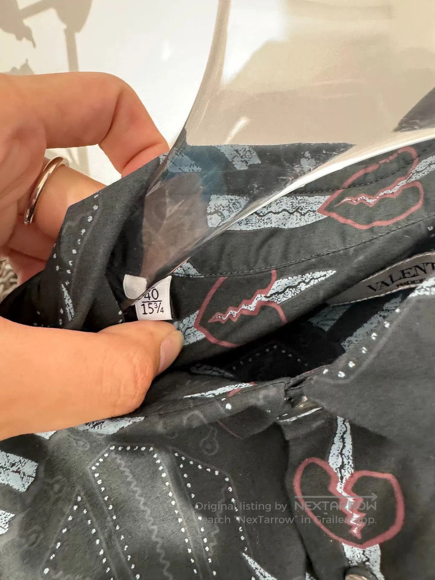 Valentino Valentino Heart Print Shirt Size 40. Size S / US 4 / IT 40 - 4 Thumbnail