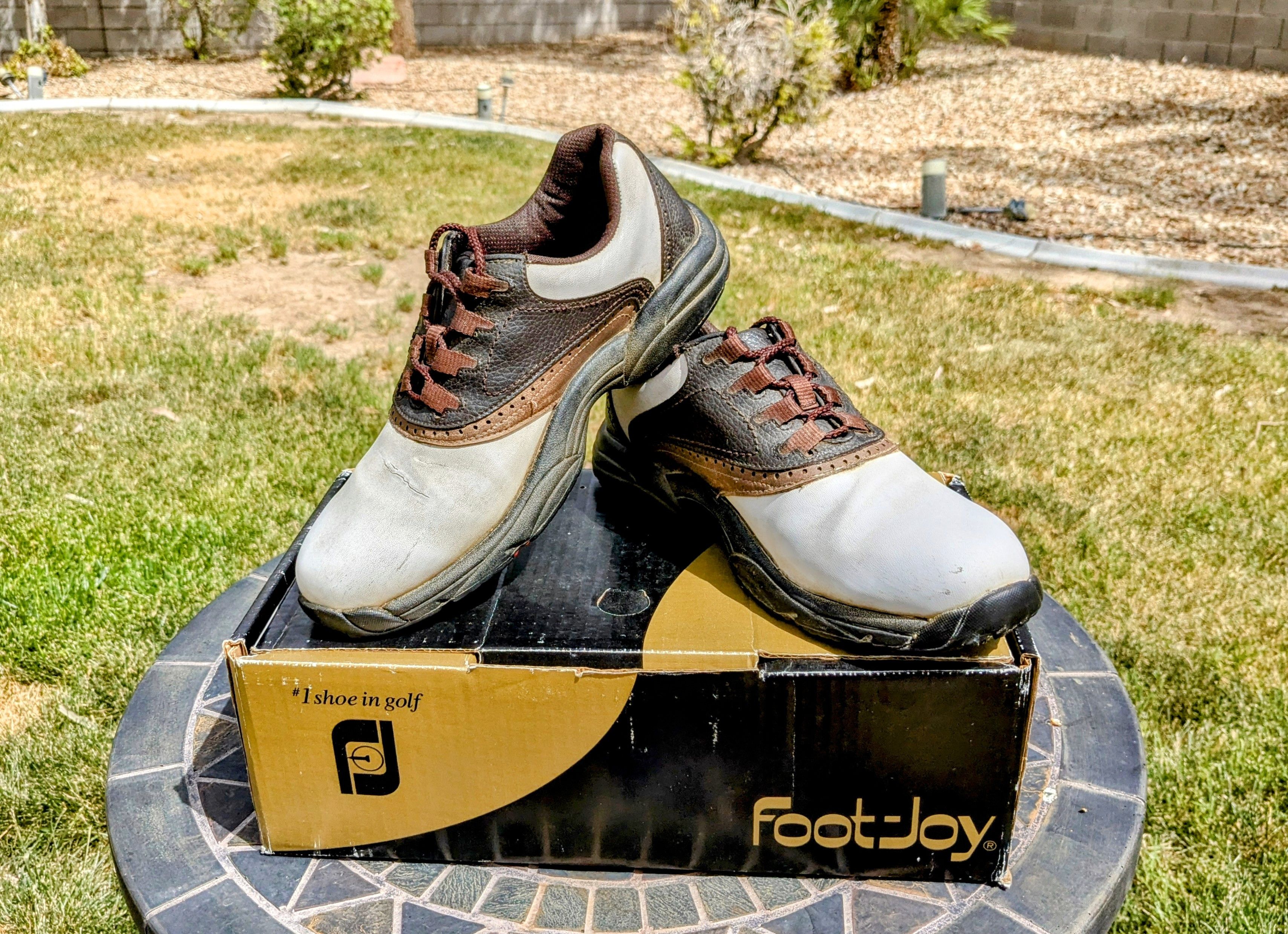 Footjoy CRACKED Foot-Joy 53572 Golf Classic Spike Shoes USED Size US 8.5 / EU 41-42 - 1 Thumbnail