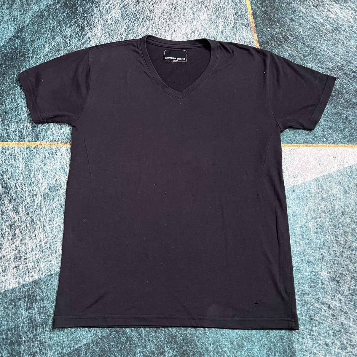 Vintage Number nine v neck