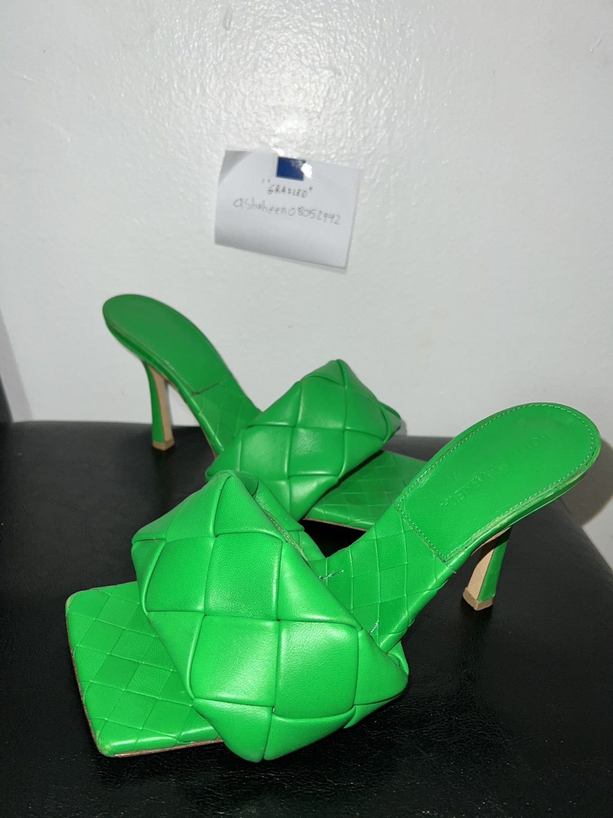 Bottega Veneta Bottega Veneta Plush Leather Heels *RARE COLOR* Size US 7.5 / IT 37.5 - 2 Thumbnail