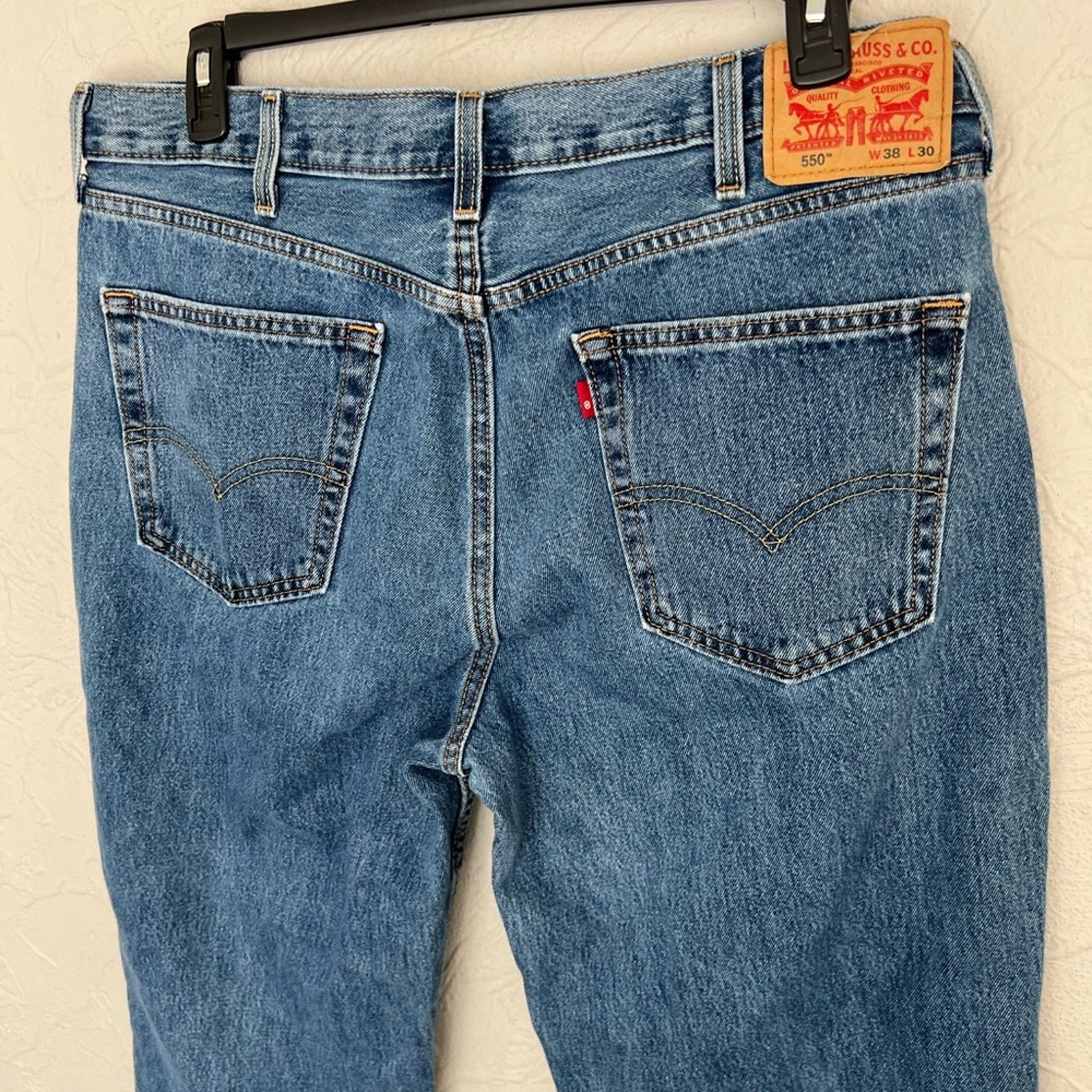 Levi's Levi's 550 Blue Jeans Relaxed Fit Wide Legged Mens 38x30 Size US 38 / EU 54 - 6 Thumbnail