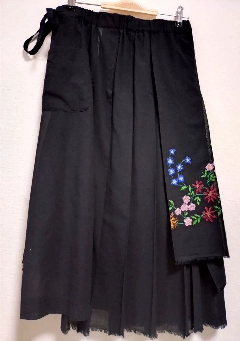 Other Comme Des Garcons size M Black Vintage Mosaic Floral Skirt Size 24" / US 00 / IT 34 - 2 Thumbnail