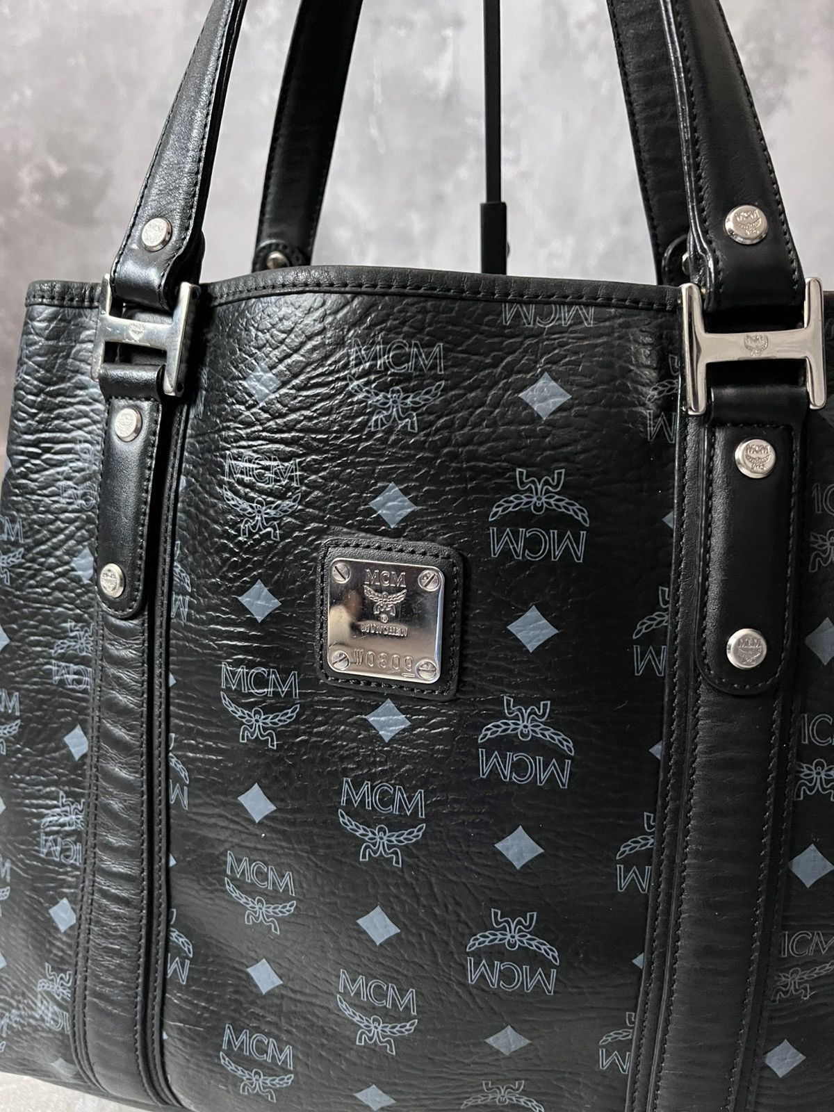 MCM MCM Anya Visetos Flat Shopper Bag Tote Size ONE SIZE - 3 Thumbnail
