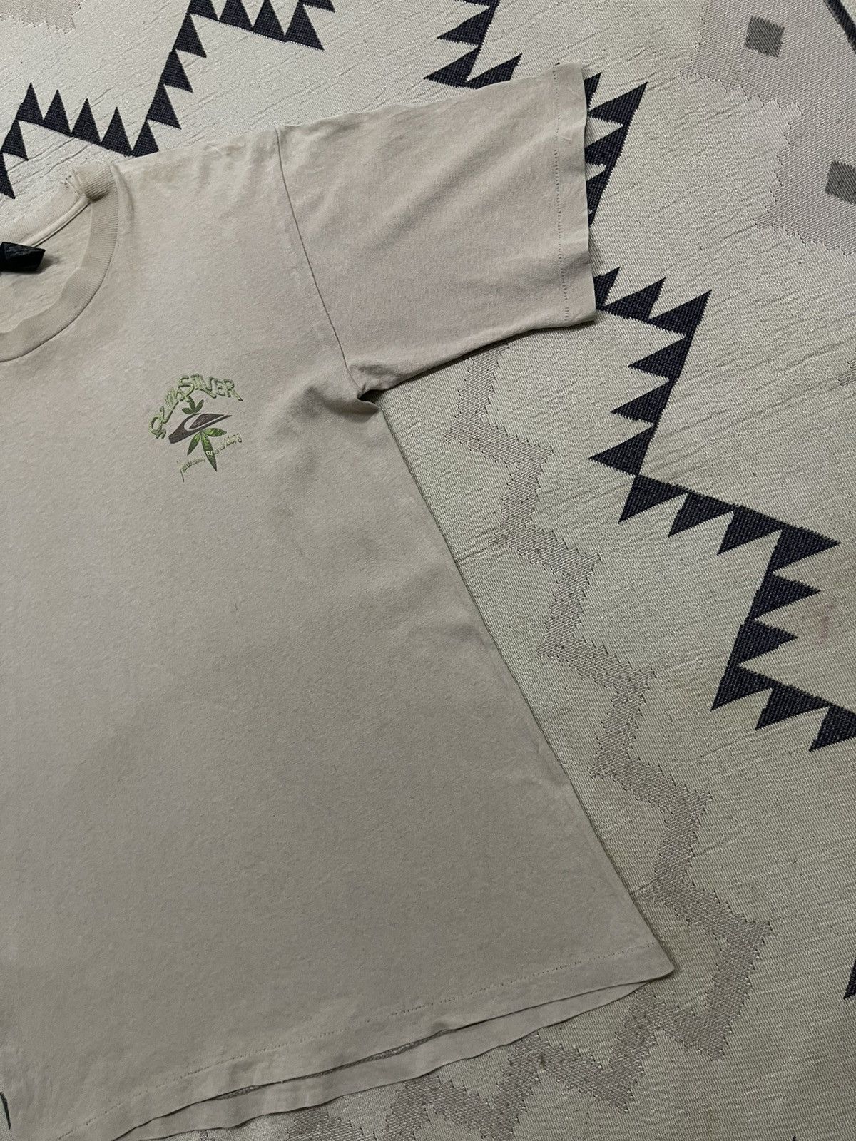 Quiksilver 1990s QUICKSILVER “HAWAIIAN BOARDRIDERS” SUNFADED DISTRESSED Size US S / EU 44-46 / 1 - 13 Thumbnail