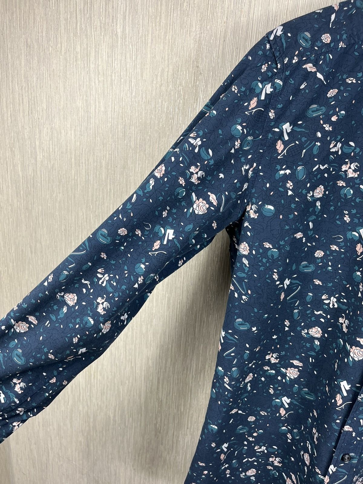 Designer × Lacoste Lacoste live l!ve full print floral designer shirt 39 logo Size US S / EU 44-46 / 1 - 11 Thumbnail