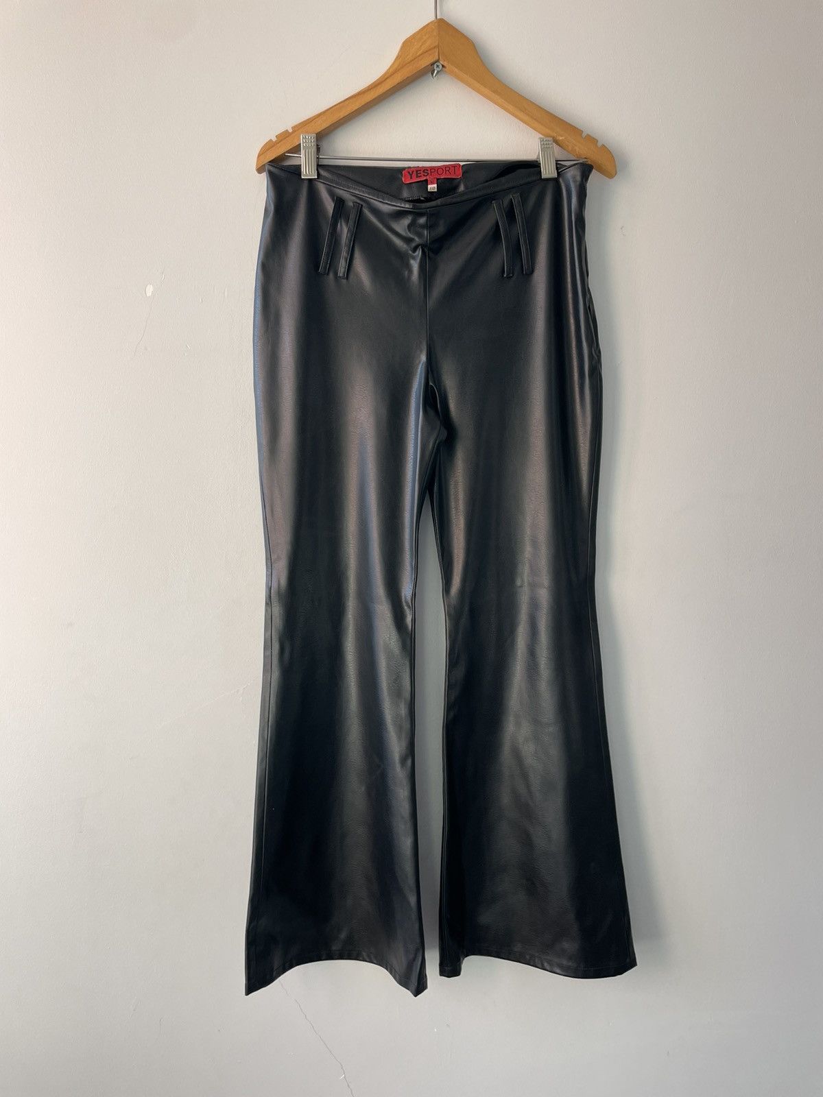 Vintage Vintage vegan leather trousers Size 26" / US 2 / IT 38 - 7 Thumbnail