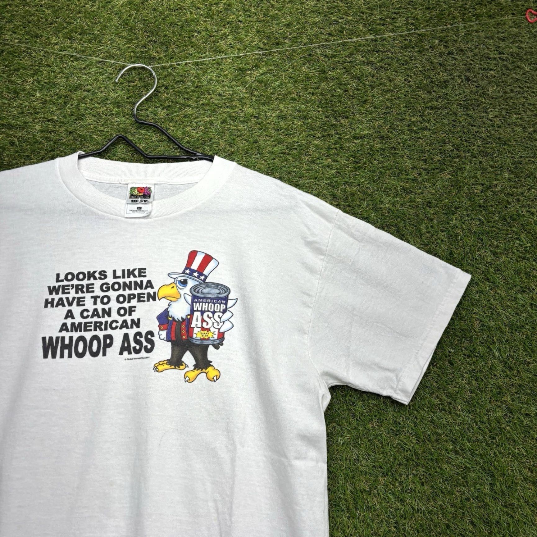 Vintage VINTAGE Spreadshirt Can Of Whoop Ass Shirt Mens L White Graphic Tee 2000s Funny Size US L / EU 52-54 / 3 - 2 Thumbnail