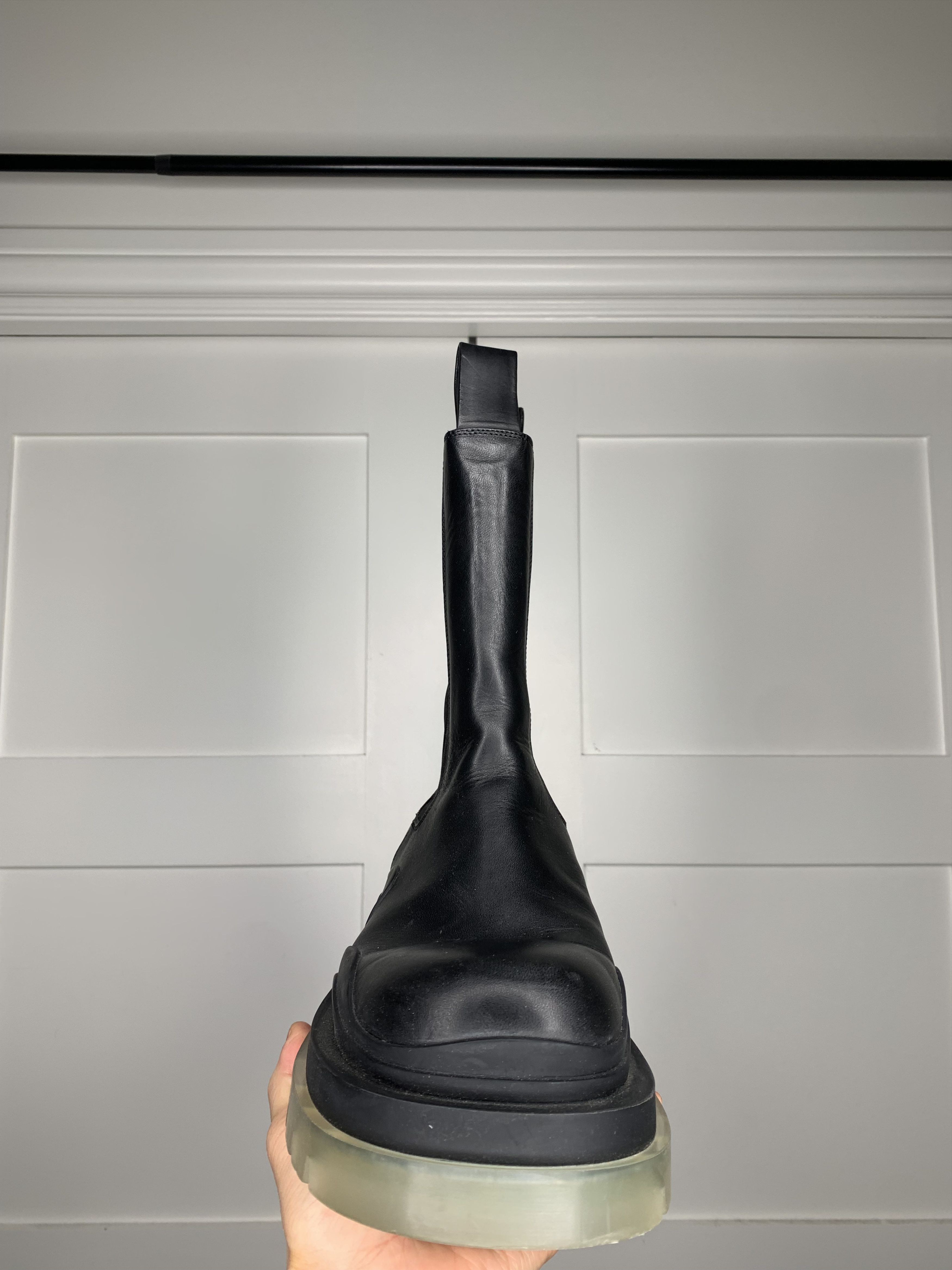 Bottega Veneta Bottega Veneta Tire Lug Leather Black Chelsea Boots Size US 7.5 / EU 40-41 - 3 Thumbnail