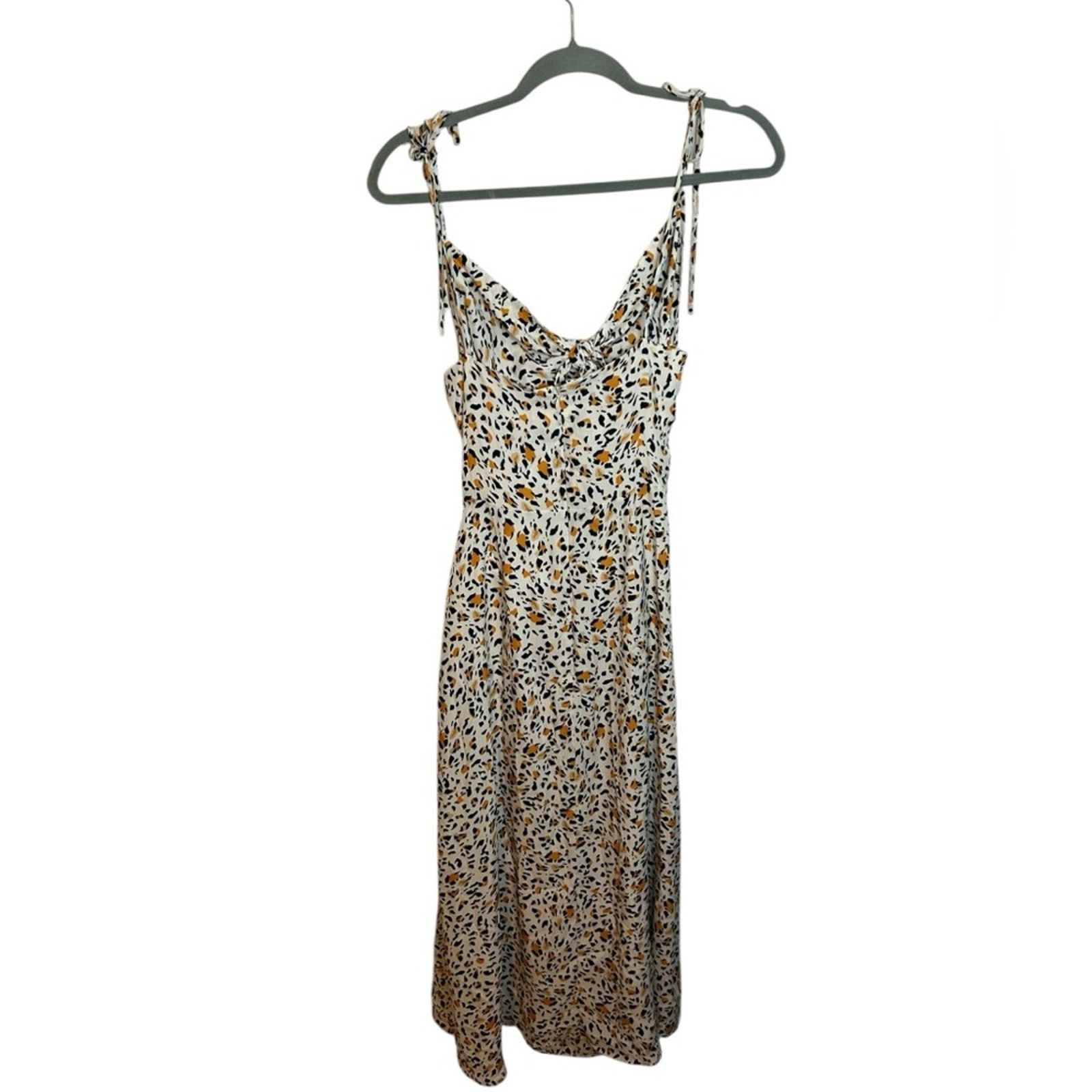 Other Nwt Wayf Phoebe Leopard Print Tie Front Maxi Dress Size S / US 4 / IT 40 - 2 Thumbnail