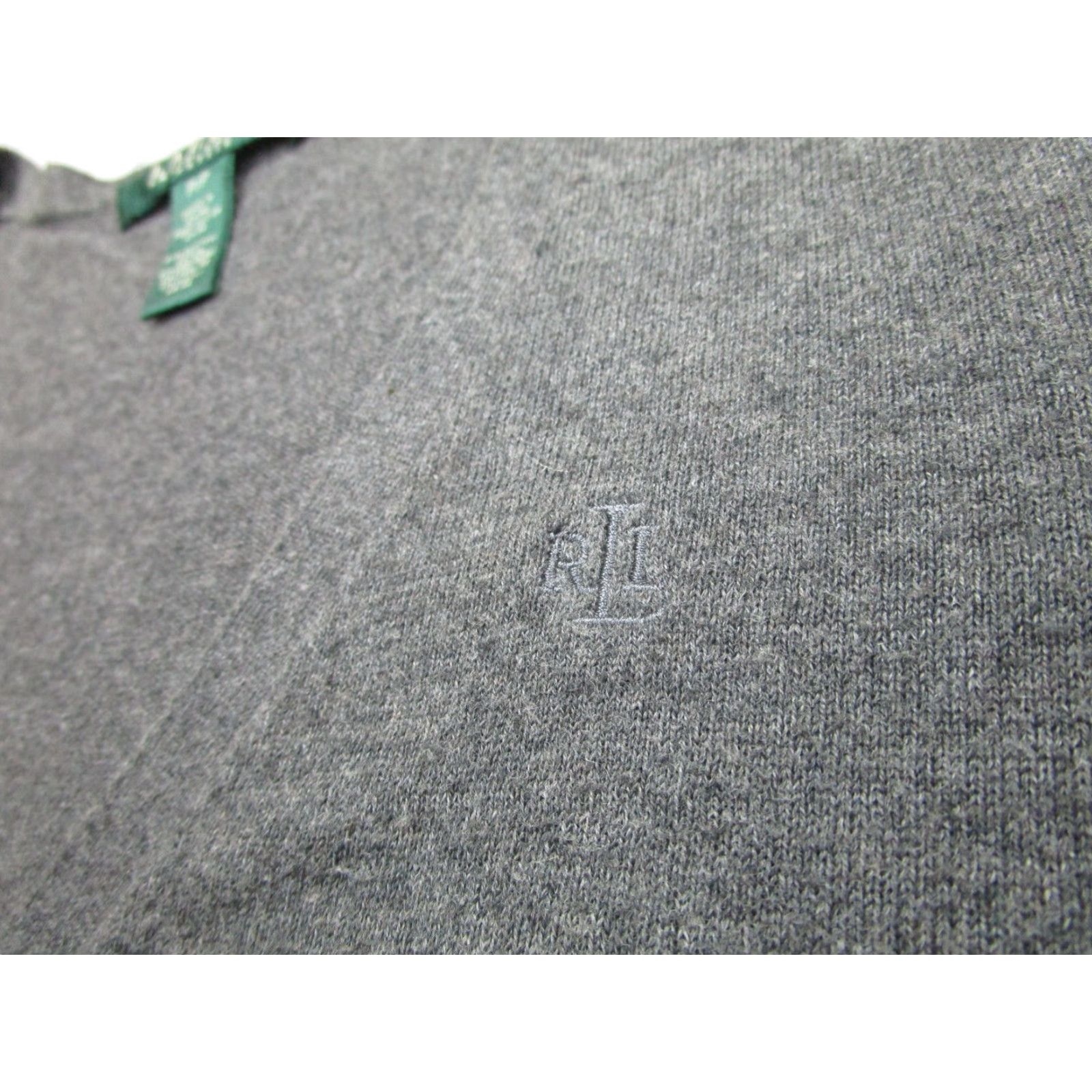 Ralph Lauren VINTAGE Lauren Ralph Lauren Cardigan Sweater Womens Petite P Gray V Neck Cashmere y2k academia Size S / US 4 / IT 40 - 3 Thumbnail