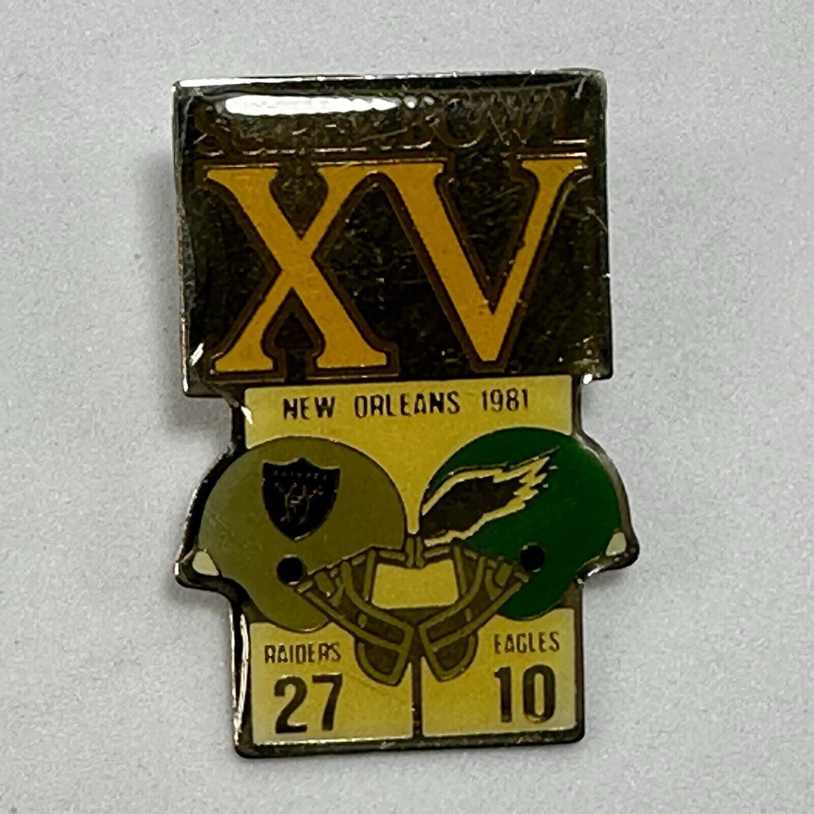 NFL 1981 NFL Super Bowl XV Hat Cap Pin Raiders VS Eagles Mancave Size ONE SIZE - 10 Thumbnail