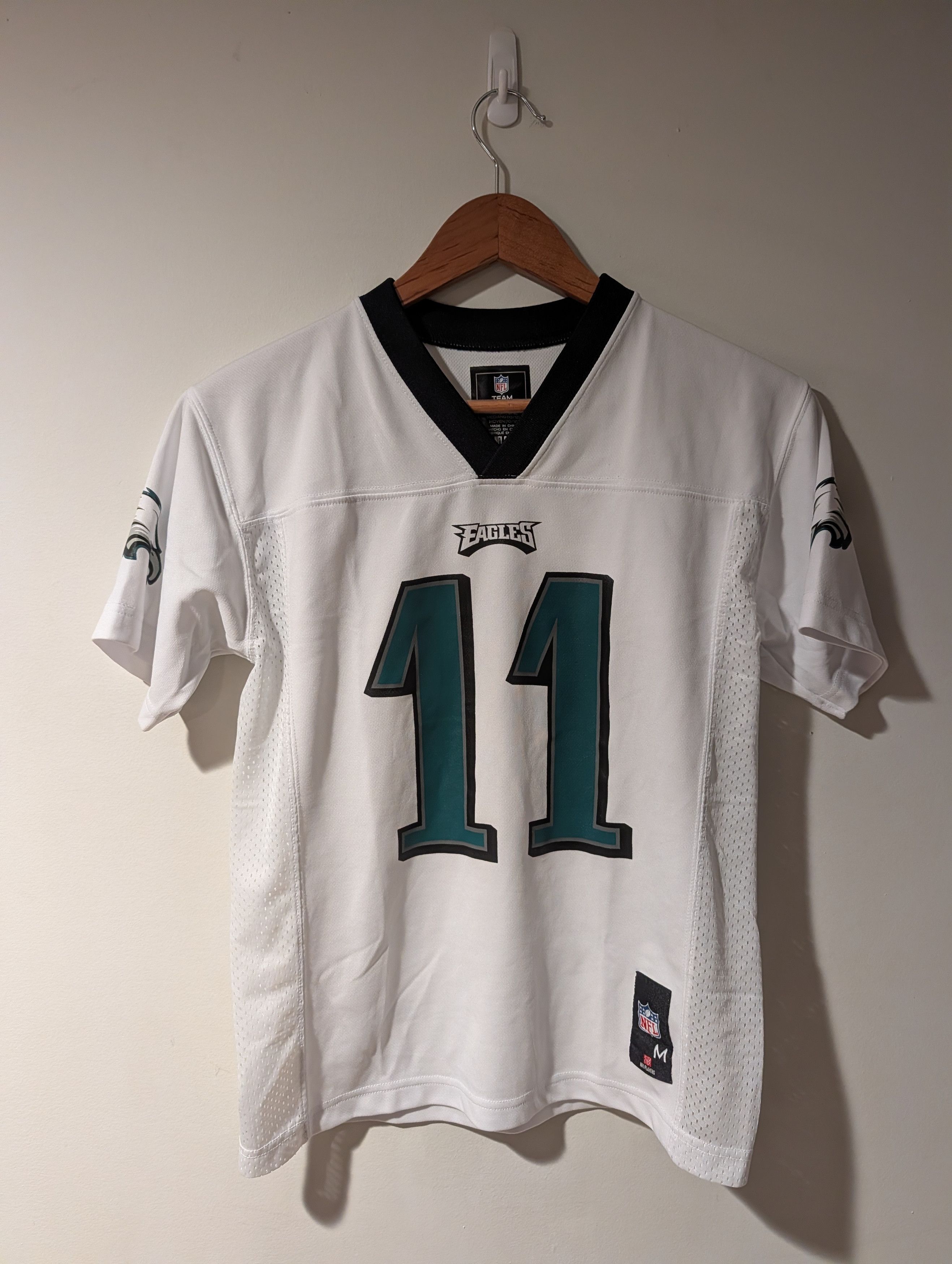 NFL NFL Team Philadelphia Eagles Wentz #11 Jersey Youth M Size US M / EU 48-50 / 2 - 1 Thumbnail
