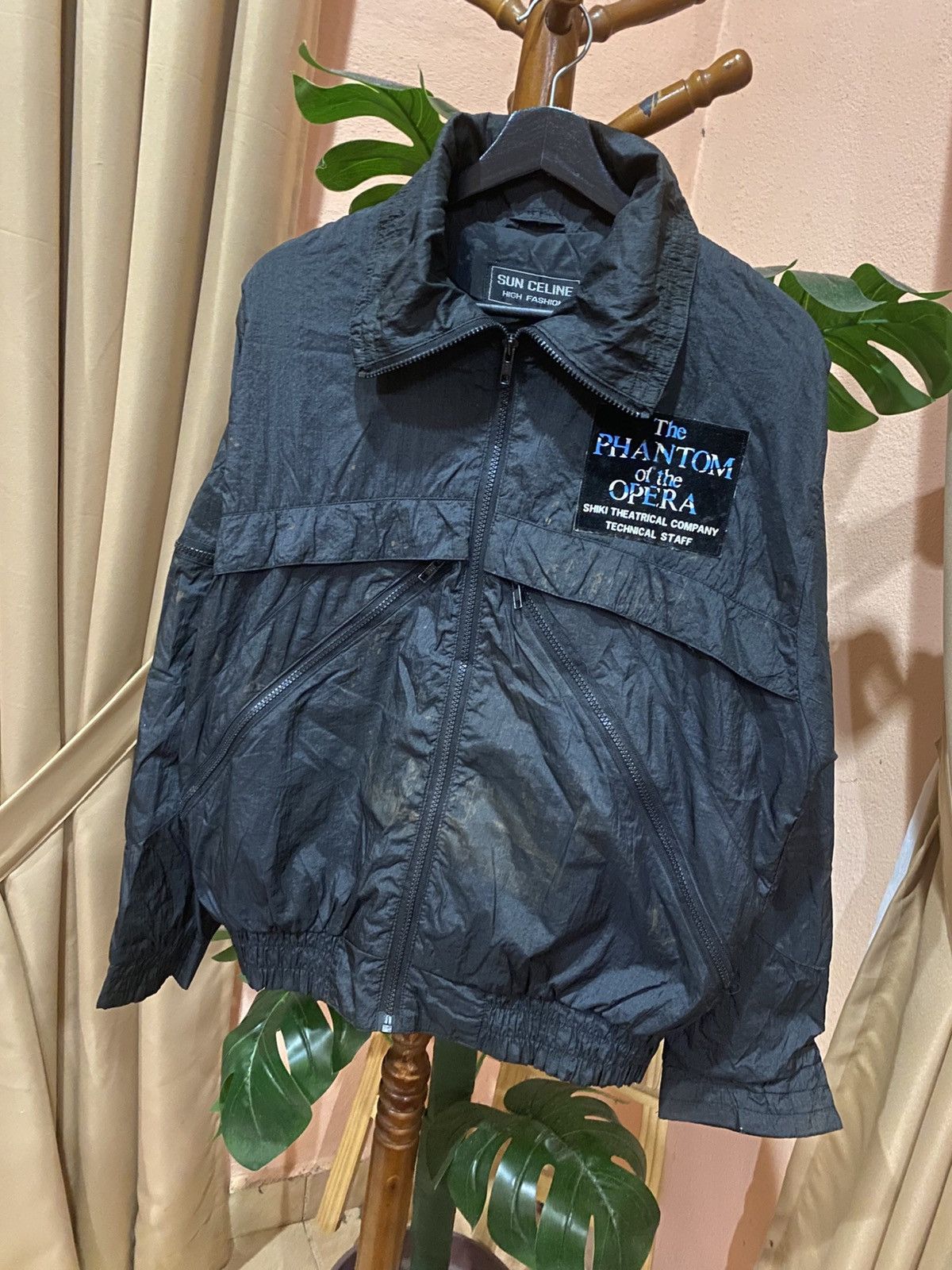 Vintage Vintage Phantom of the Opera Technical Staff Windbreaker Size US M / EU 48-50 / 2 - 2 Thumbnail