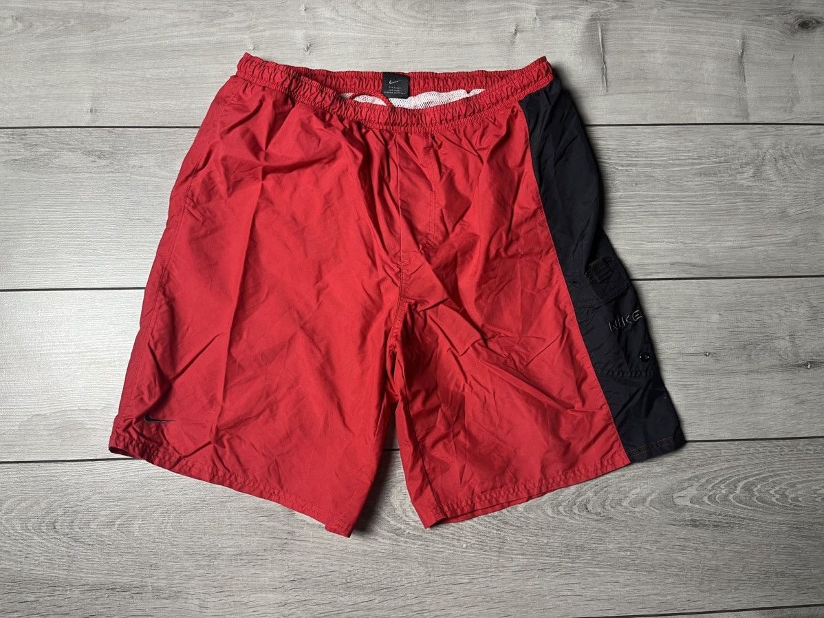 Nike Nike shorts vintage swoosh swimmer size Medium Size US 32 / EU 48 - 1 Thumbnail