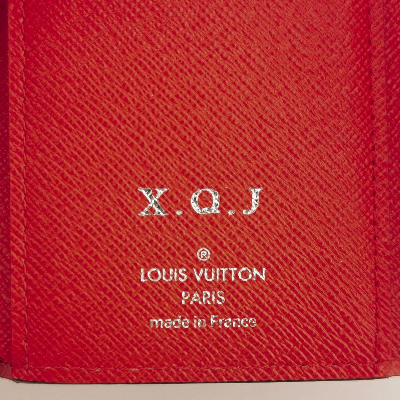 Louis Vuitton Louis Vuitton (LV) Cowhide Solid Color Water Ripple Wallet Size ONE SIZE - 1 Thumbnail