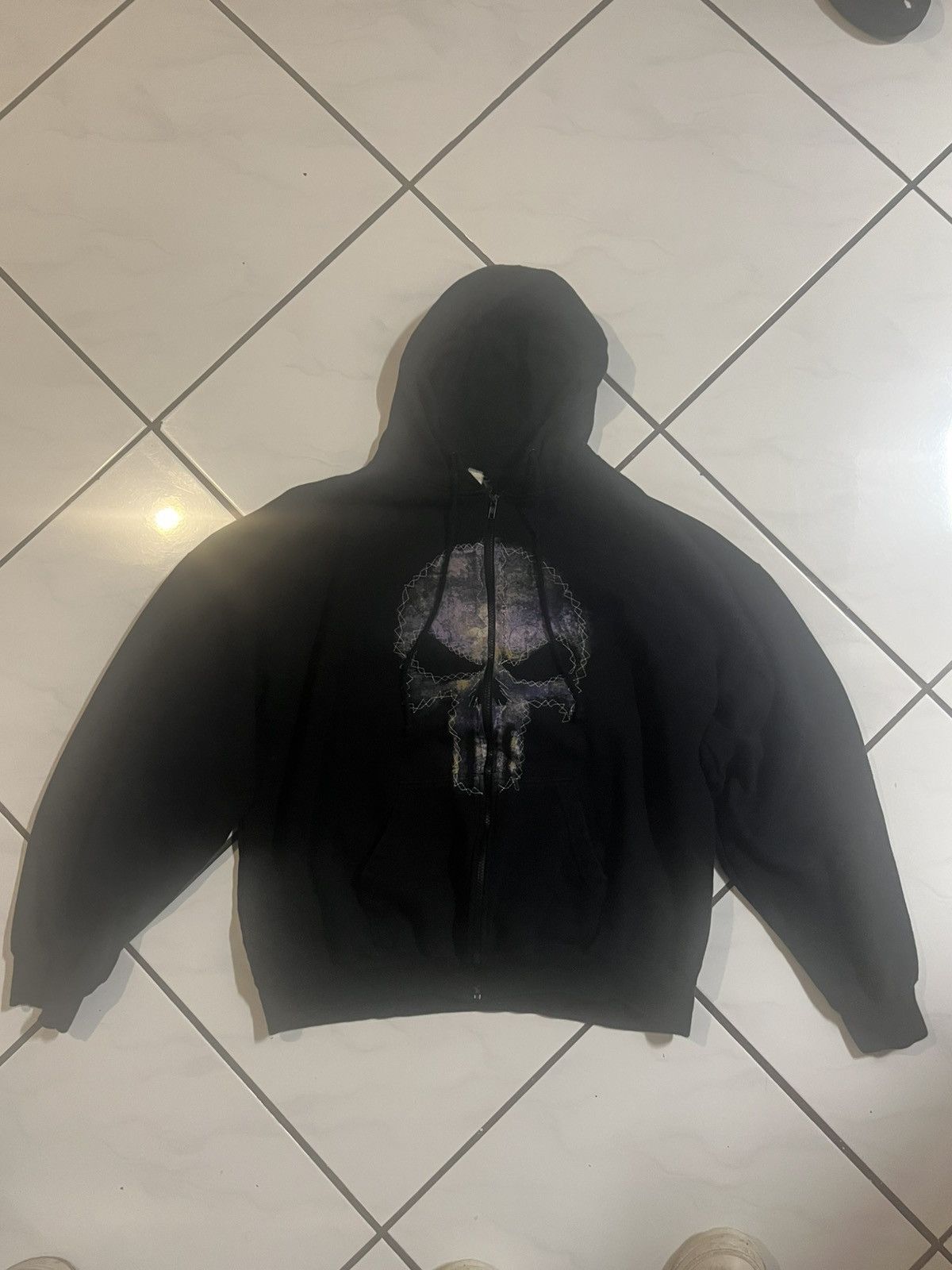 Marvel Comics Marvel The Punisher Skull Logo Y2K Hoodie Size US XXL / EU 58 / 5 - 1 Thumbnail