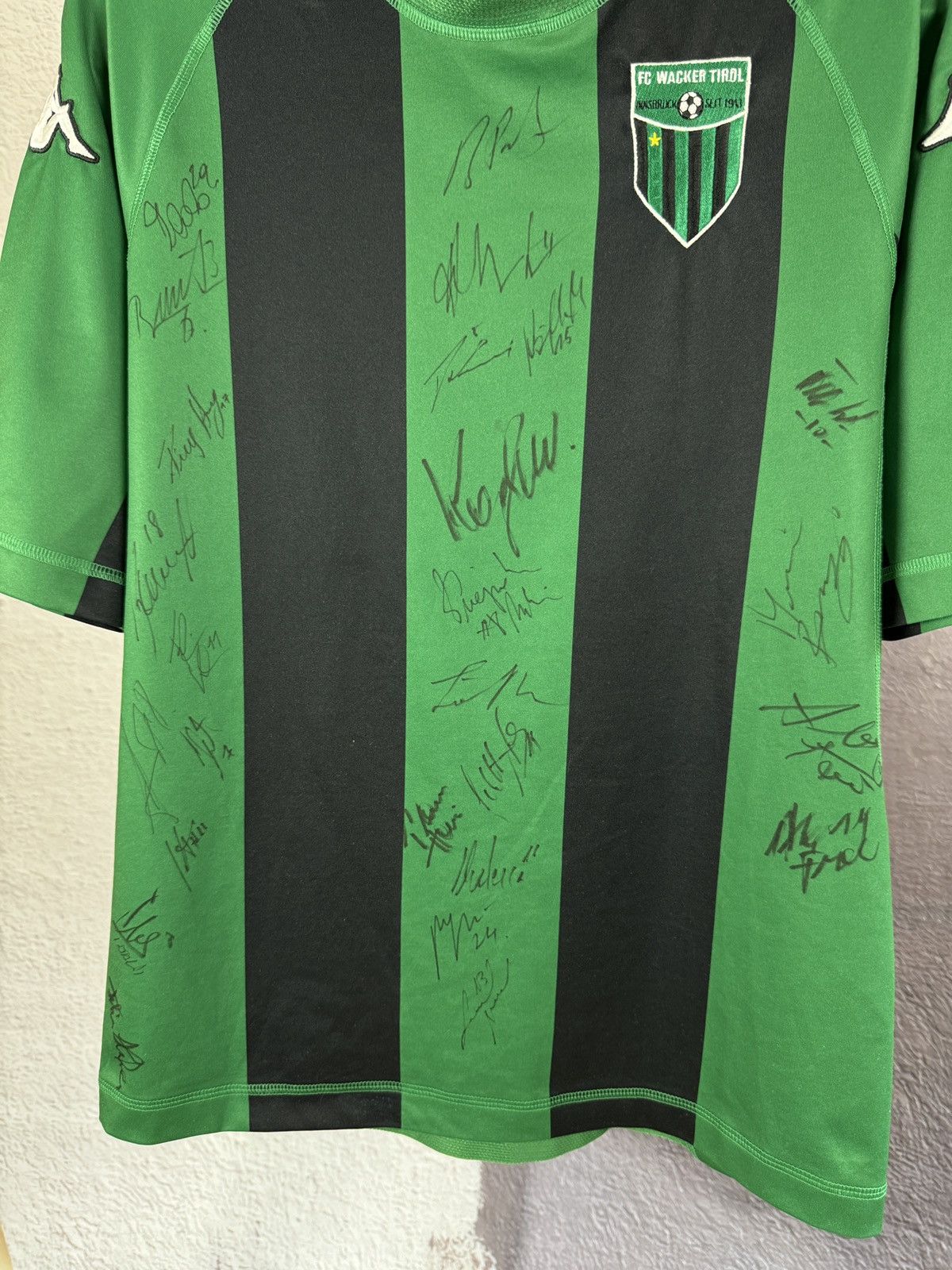 Vintage Nike Wacker Innsbruck 2005/07 #9 Orosz home soccer jersey Size US M / EU 48-50 / 2 - 6 Thumbnail