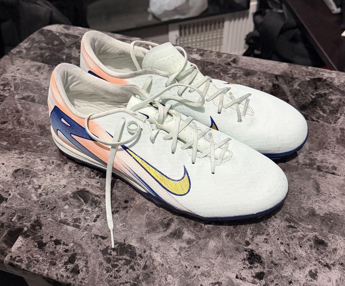Nike Nike Zoom Mercurial Vapor 16 Academy MDS Turf Soccer Shoes Size US 9 / EU 42 - 3 Thumbnail