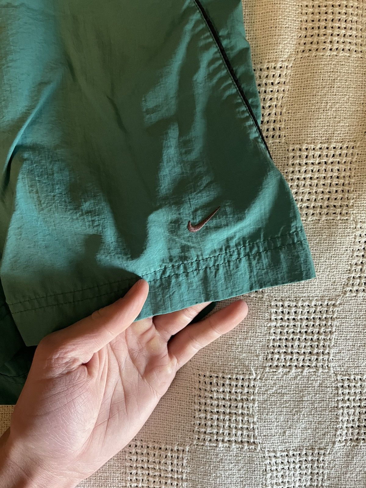 Nike × Vintage Vintage Nike Shorts L Size US 33 - 2 Thumbnail