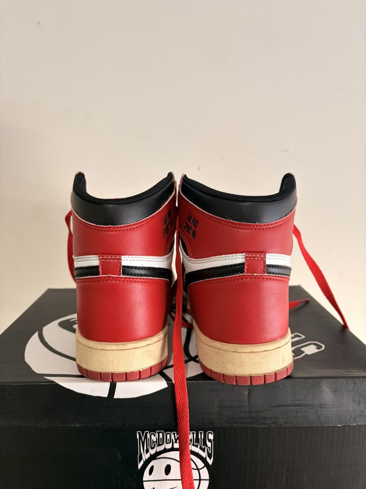 Other McDowells Air Pro Sport “Chicago” Size US 9.5 / EU 42-43 - 2 Thumbnail