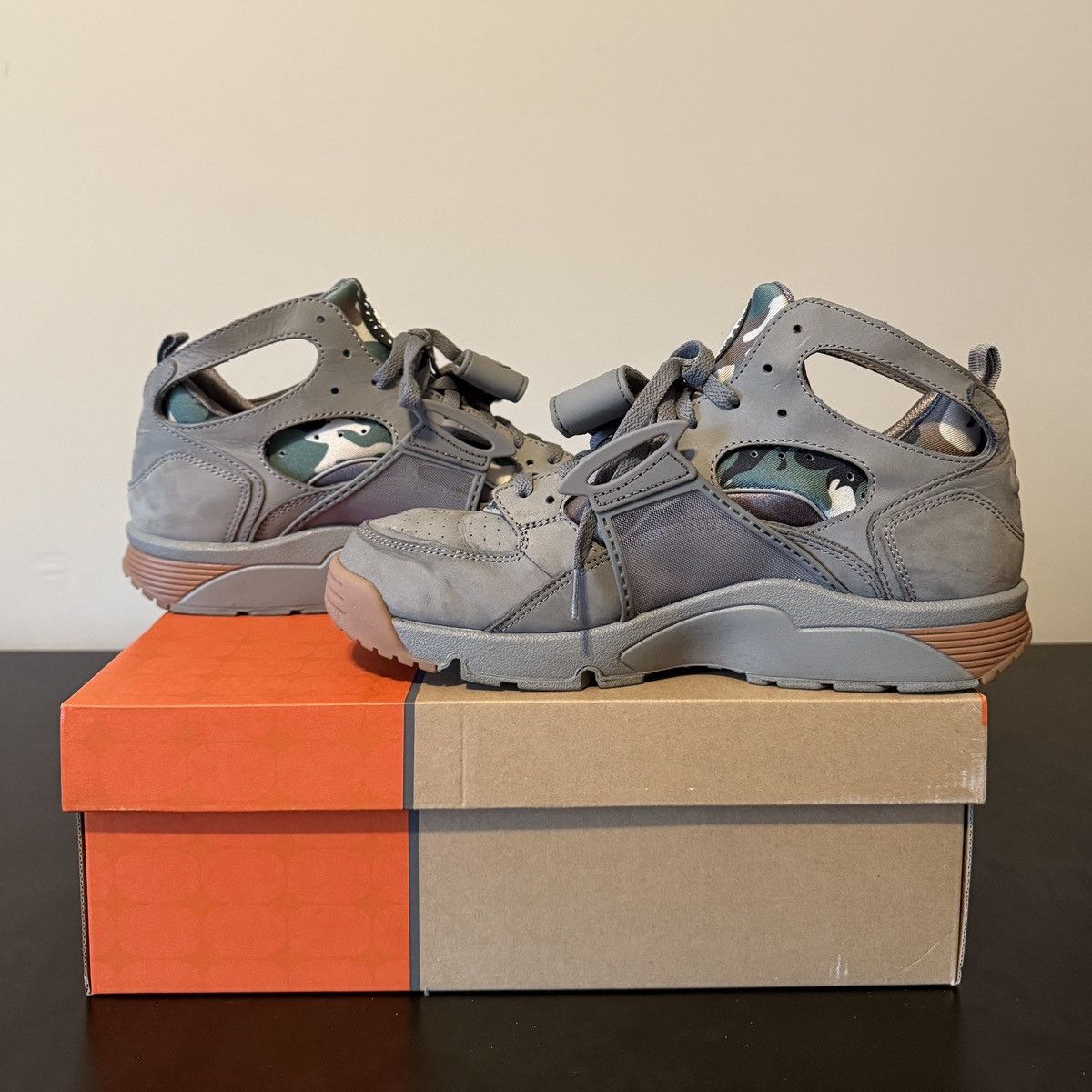Corteiz × Nike Nike x Corteiz Air Trainer Huarache “Gully Grey” Sz 9.5 Size US 9.5 / EU 42-43 - 3 Thumbnail