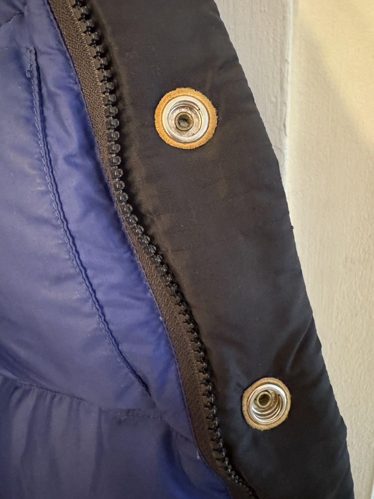 Crescent Down Works Crescent Down Works Puffer Vest Sz Large Nylon Black Size US L / EU 52-54 / 3 - 8 Thumbnail