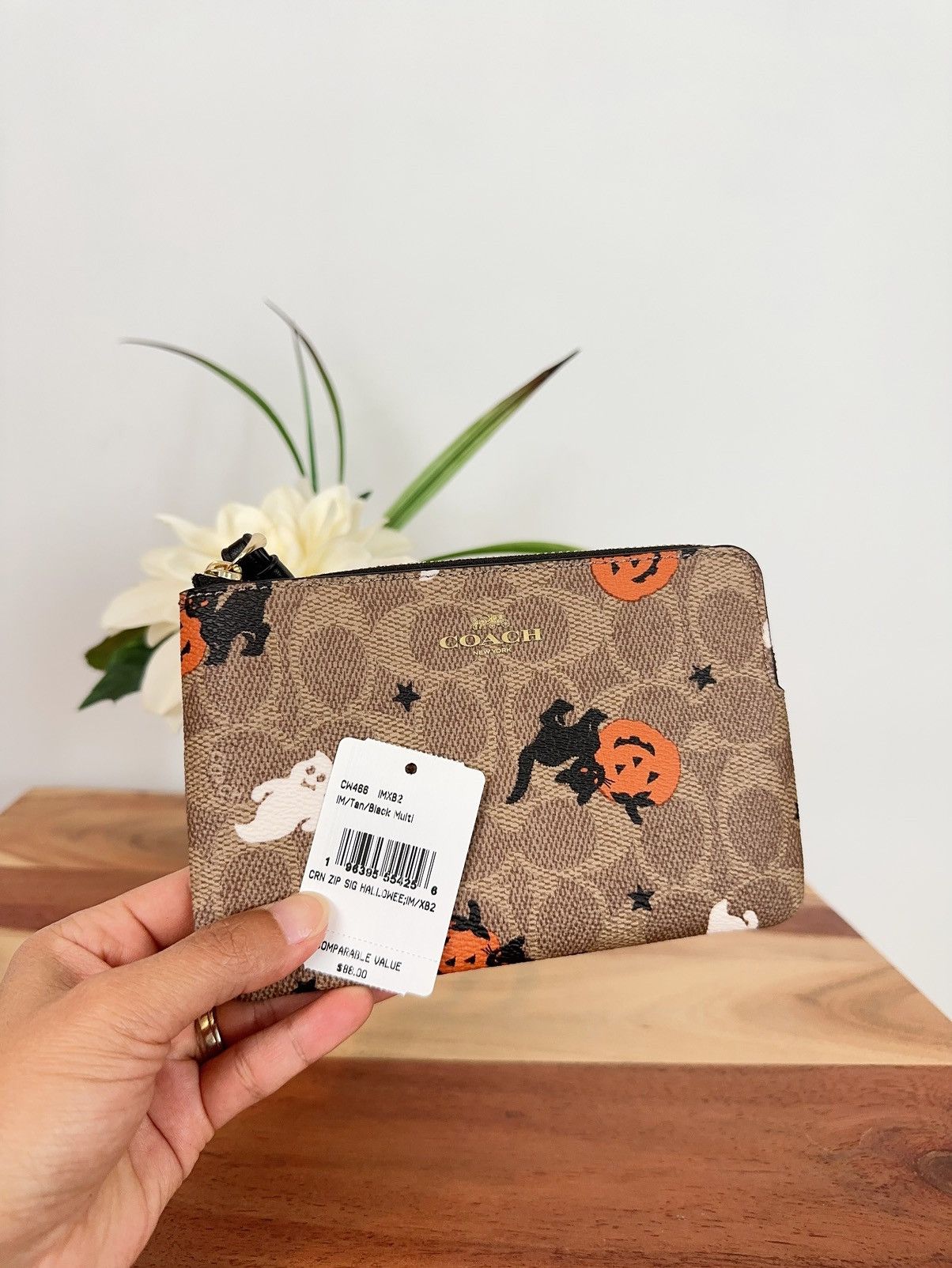 Coach NWT Coach Corner Zip Wristlet With Halloween Print Size ONE SIZE - 5 Thumbnail