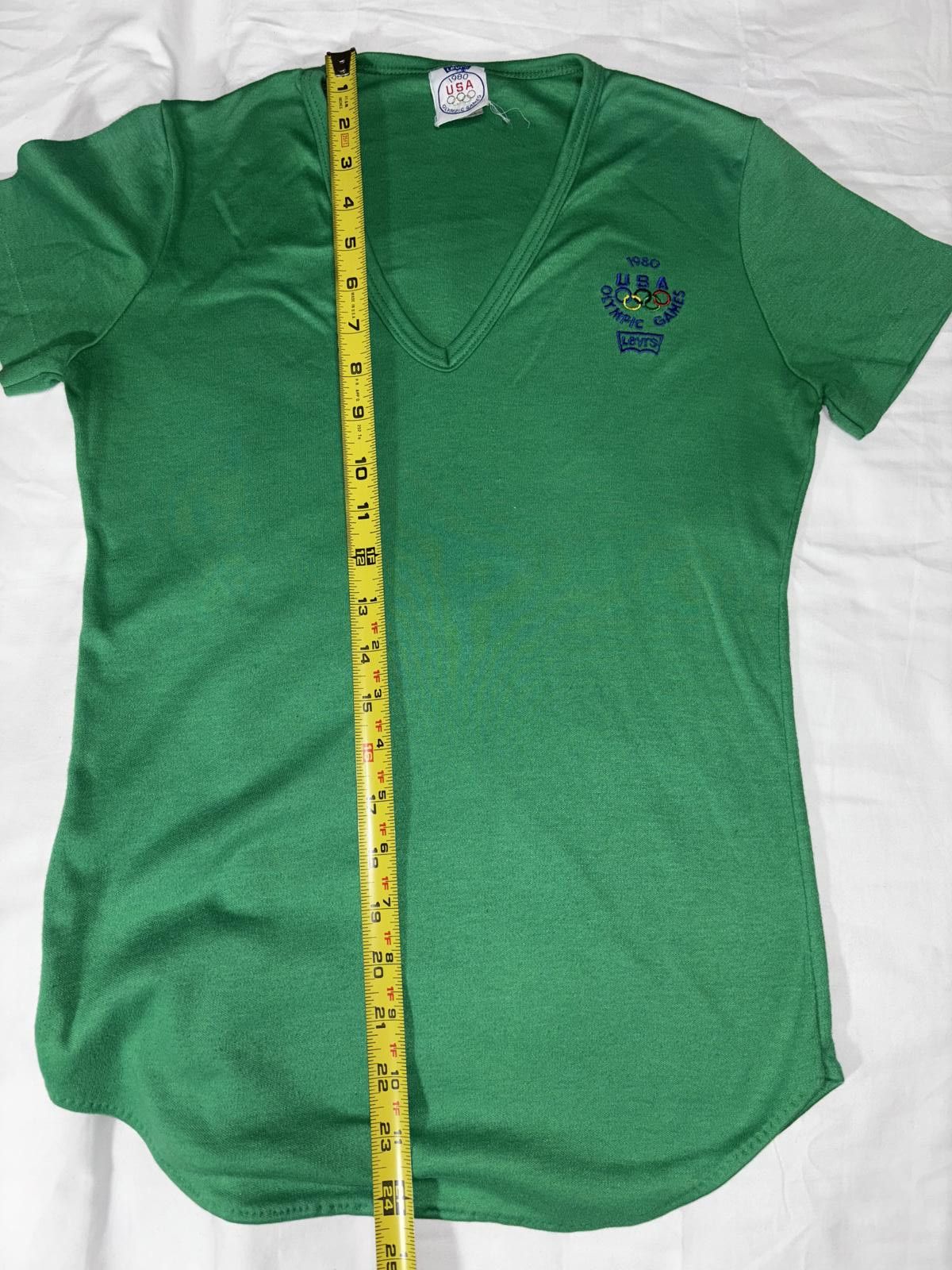 Levi's Levi's 1980 USA Olympic Games V-Neck Tee - Green Size S / US 4 / IT 40 - 9 Thumbnail