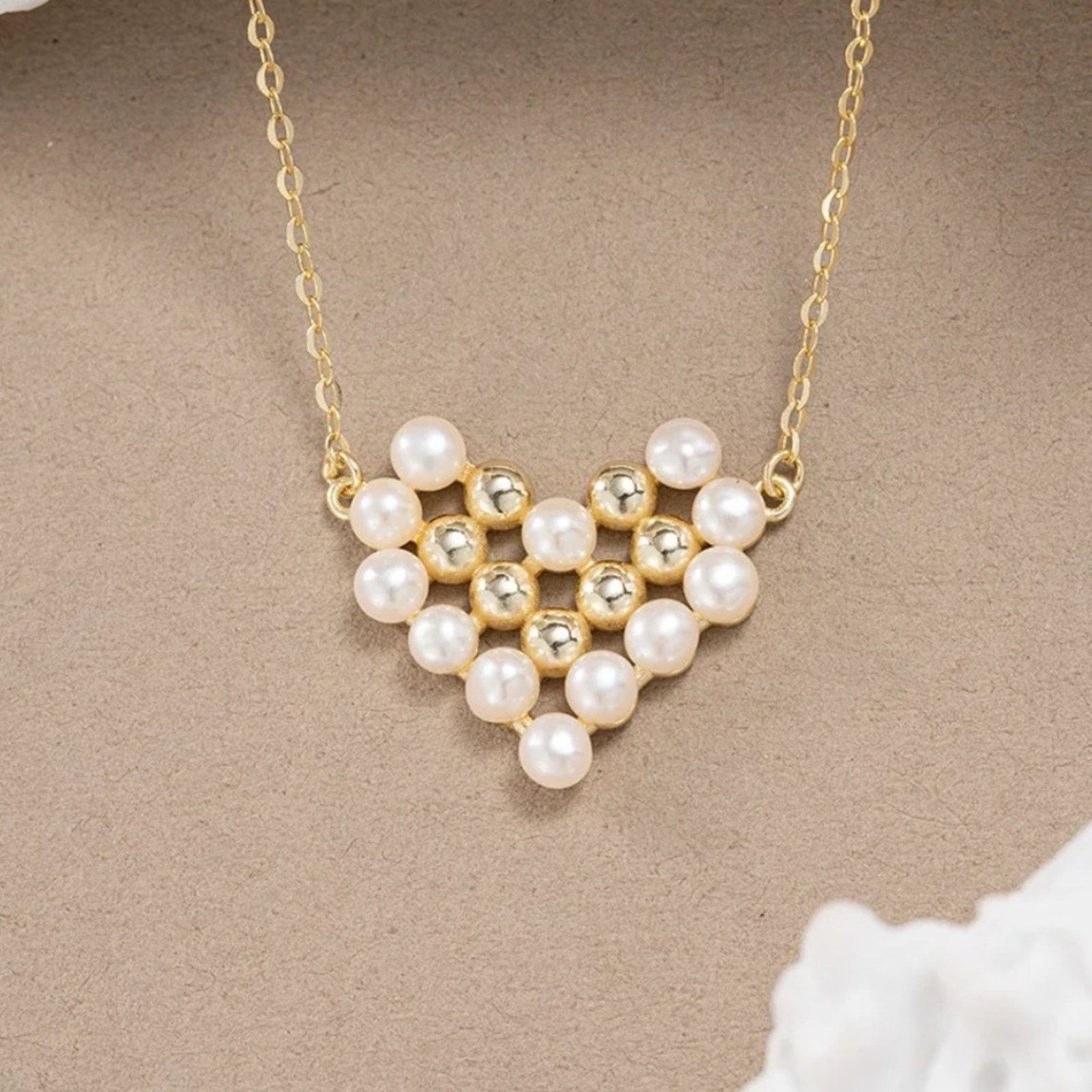 Other NEW Pixilated Gold & Freshwater Pearl Heart Necklace Size ONE SIZE - 1 Thumbnail
