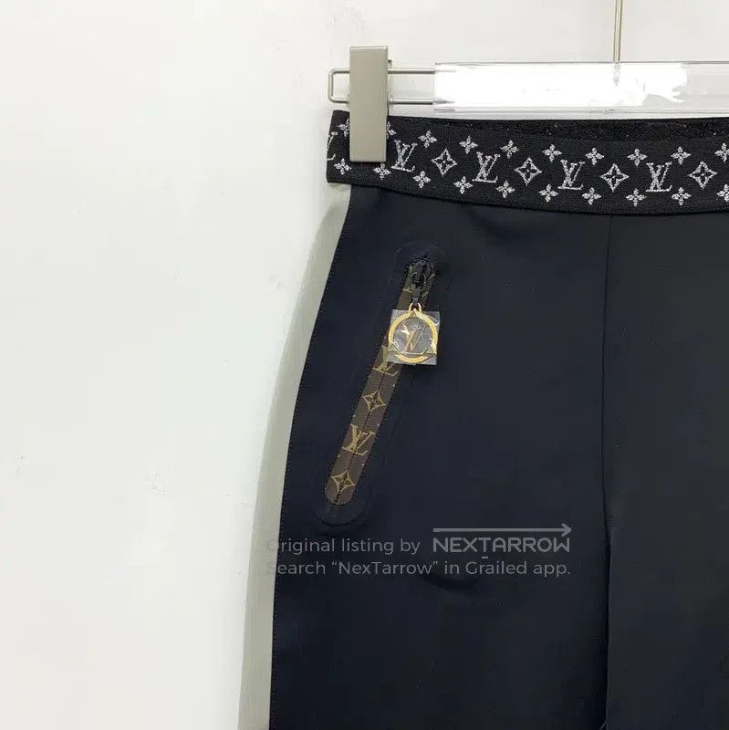 Louis Vuitton Louis Vuitton Women's Color Block Nylon Leggings . Size 22" - 2 Thumbnail