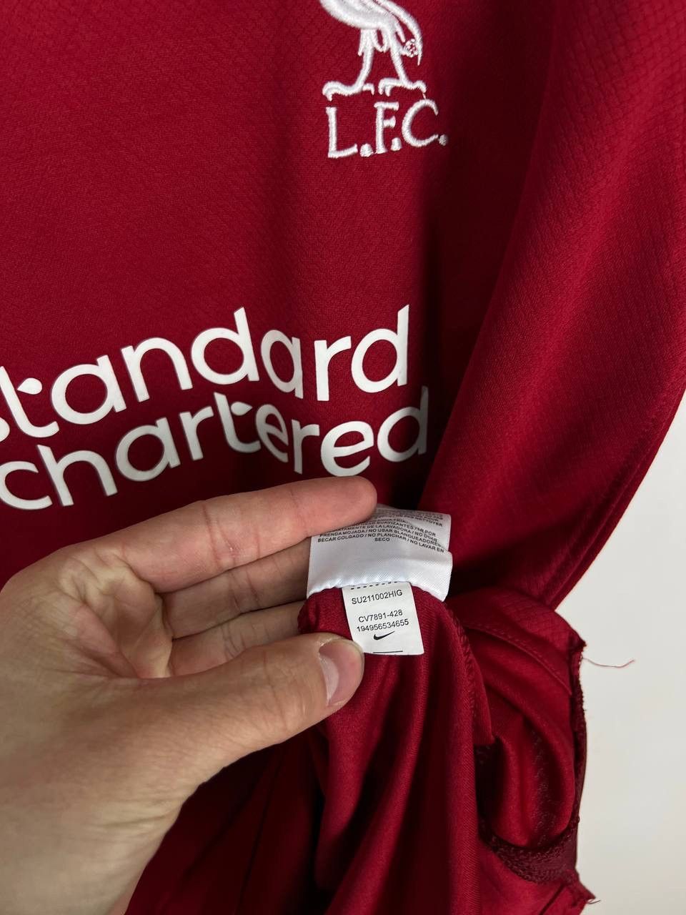 Vintage Liverpool Nike football t-shirts size L Size US L / EU 52-54 / 3 - 5 Thumbnail