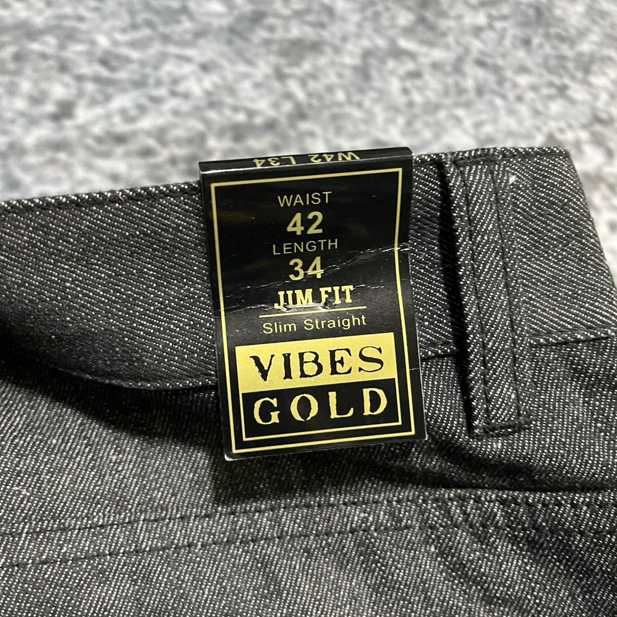 Vintage Vintage Y2K Vibes Gold Embroidered Grunge Skater Baggy Jeans Size US 42 / EU 58 - 4 Thumbnail
