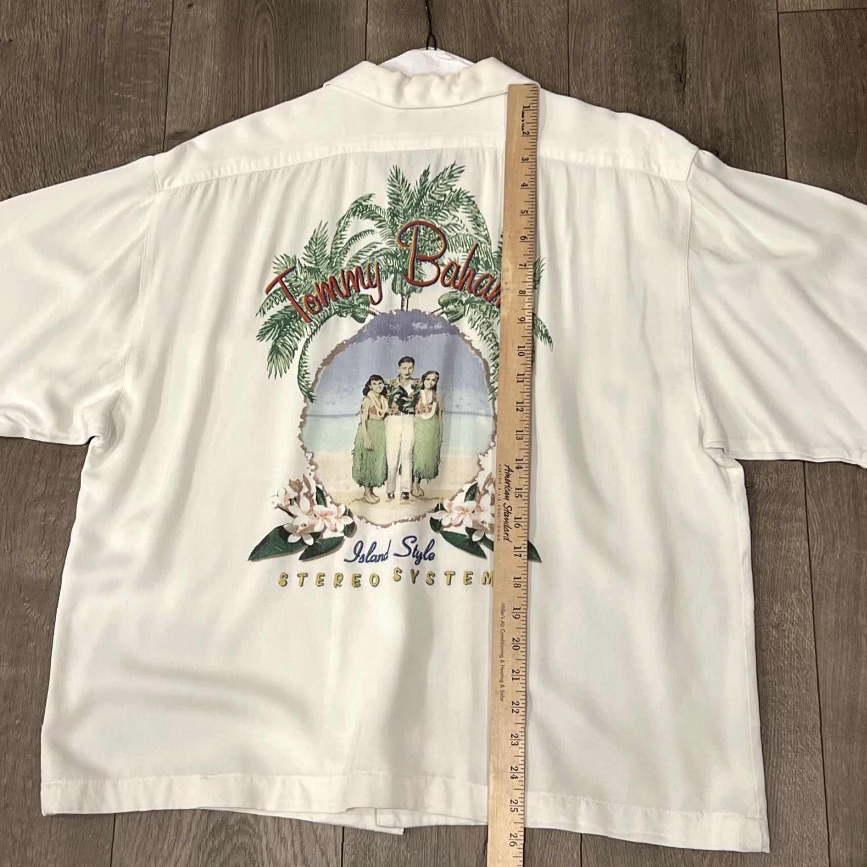 Tommy Bahama TOMMY BAHAMA Hawaiian Rayon Button-Up Shirt Men's Medium Ivory Floral Short Sleeve Size US M / EU 48-50 / 2 - 7 Thumbnail