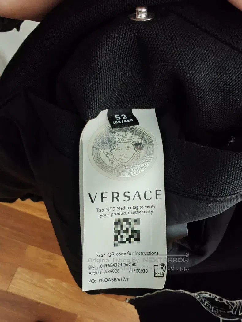 Versace Versace Black hooded jacket Size US L / EU 52-54 / 3 - 4 Thumbnail