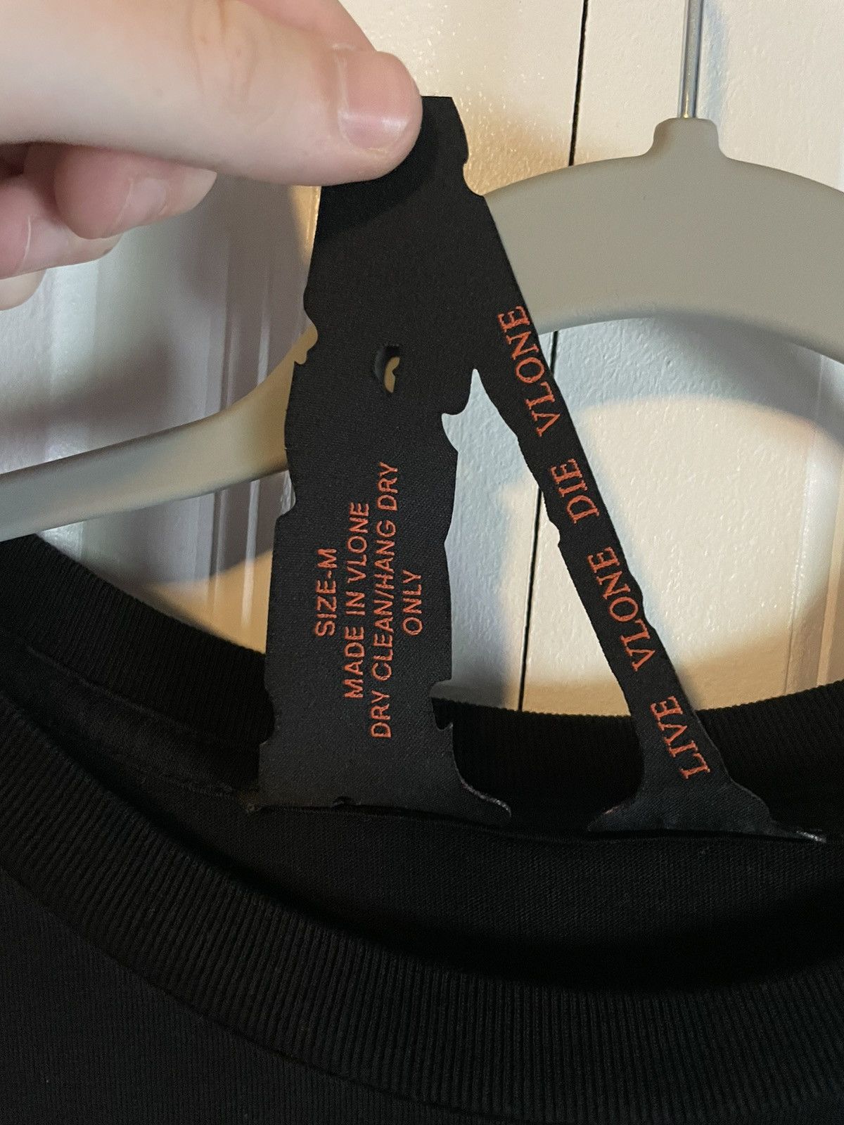 Vlone VLONE “Stay Away From Your Friends Tee” Size US M / EU 48-50 / 2 - 4 Thumbnail