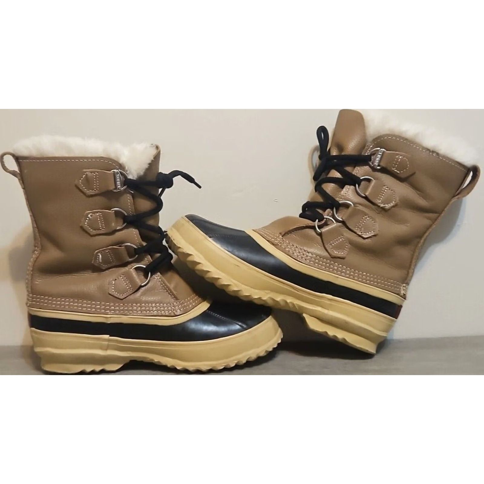 SOREL VINTAGE Sorel Caribou Boots Unisex Adults Shoes Snow Boot Winter Canada Brown Black Size 6 Womens Lace Up Insulated Waterproof Leather Rubber Size US 6 / IT 36 - 6 Thumbnail