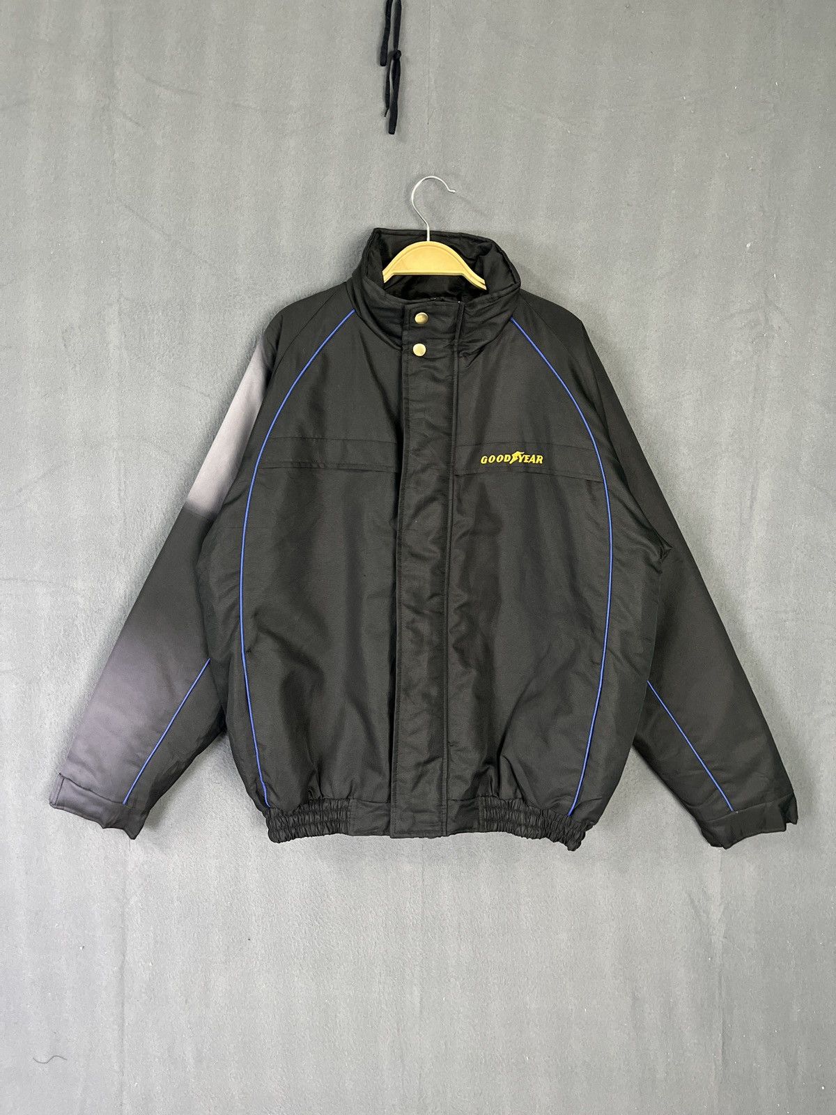 Sports Specialties × Vintage Vintage Baggy Goodyear Sunfaded Jacket Size US M / EU 48-50 / 2 - 2 Thumbnail