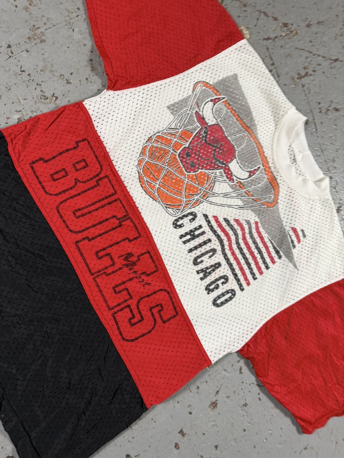 NBA Vintage Chicago Bulls 90s Mesh Jersey Size US L / EU 52-54 / 3 - 2 Thumbnail