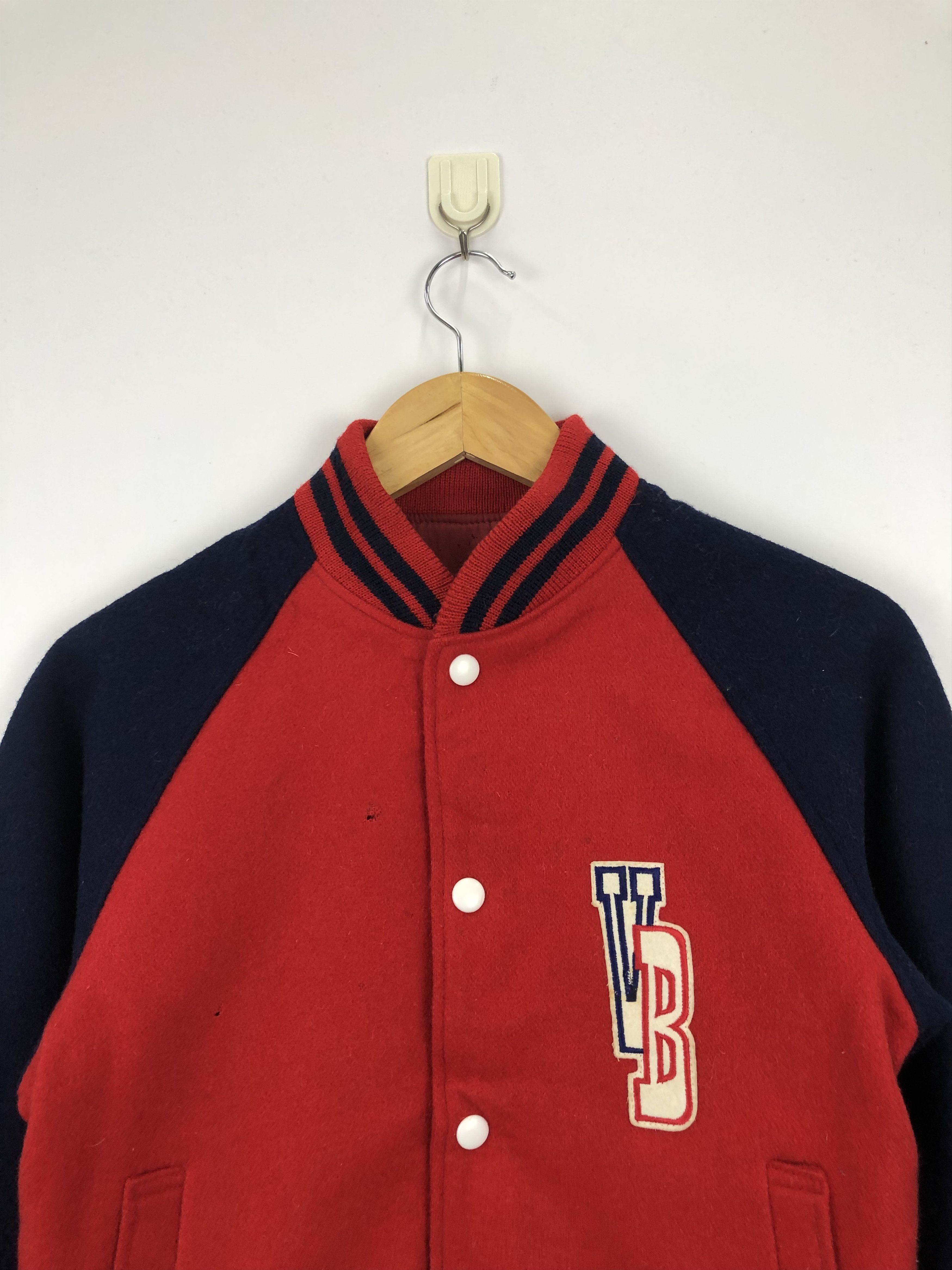 Vintage Vintage 90s Van Boys Wool Varsity Jacket Red Colour V0390 Size US M / EU 48-50 / 2 - 2 Thumbnail