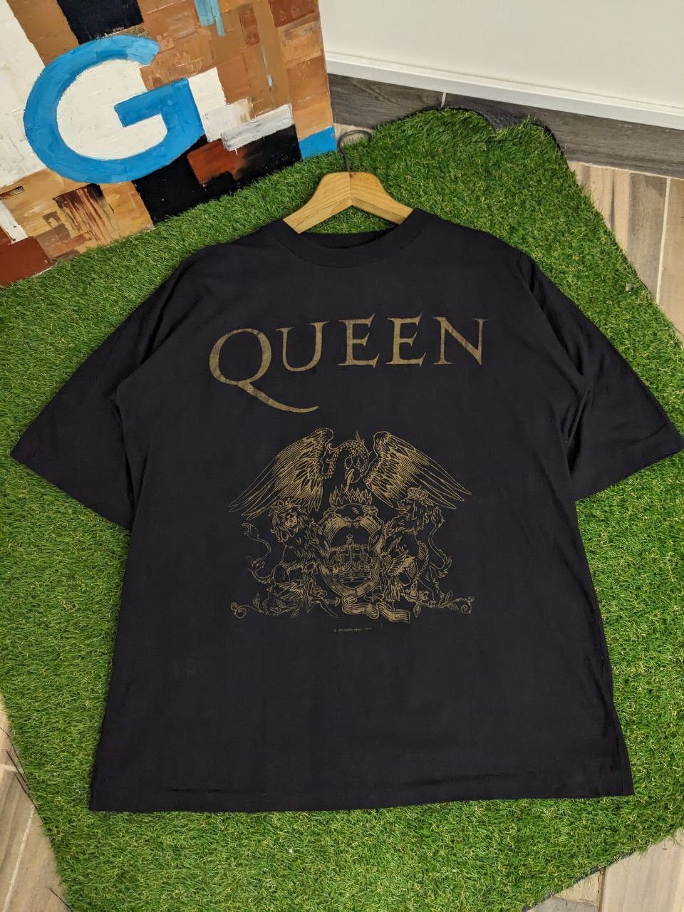 QUEEN Band T-shirt, Men's L size cotton black type Vintage Second Hand
