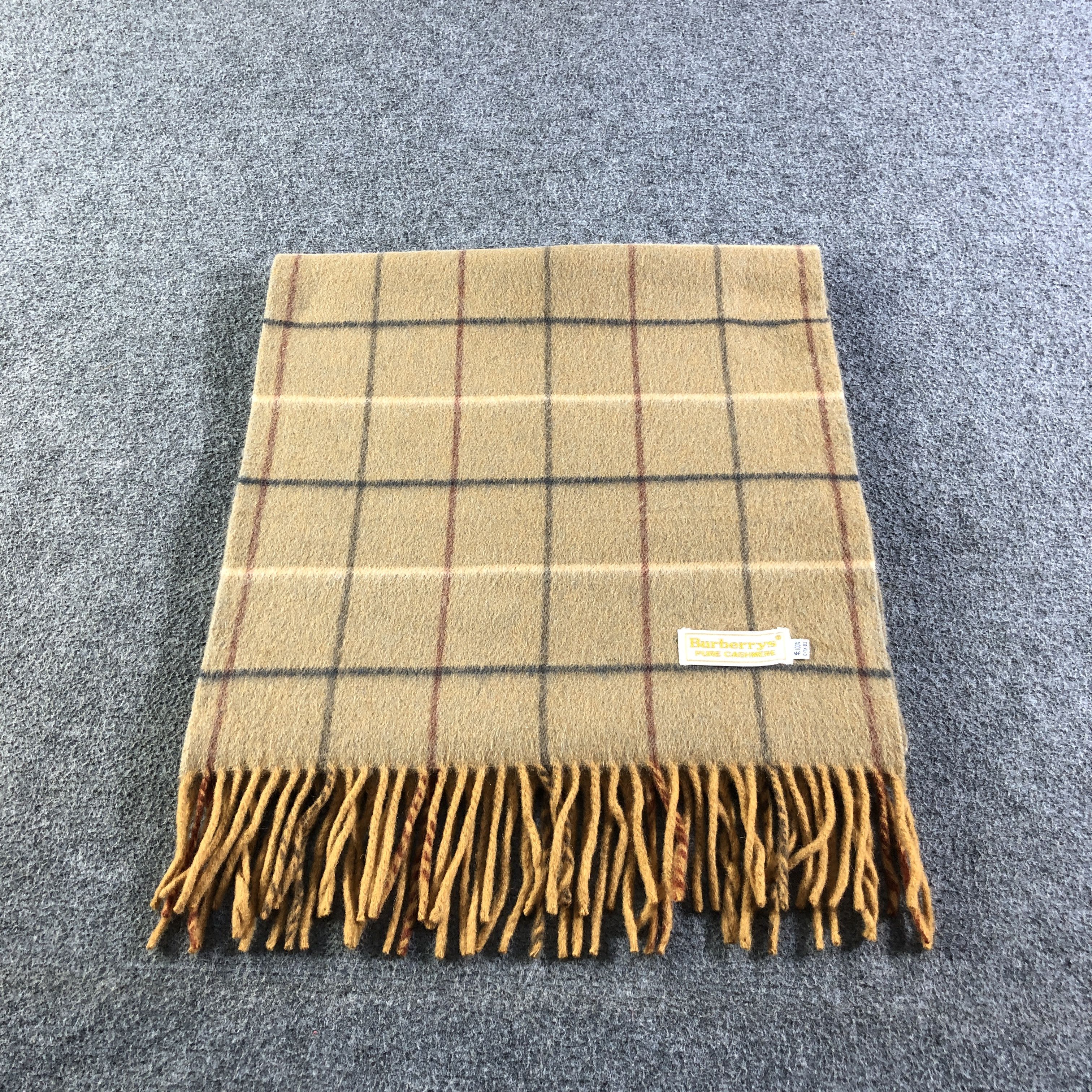 Burberry Vintage Burberrys Scarf Muffler Neckwear V2655 Size ONE SIZE - 2 Thumbnail