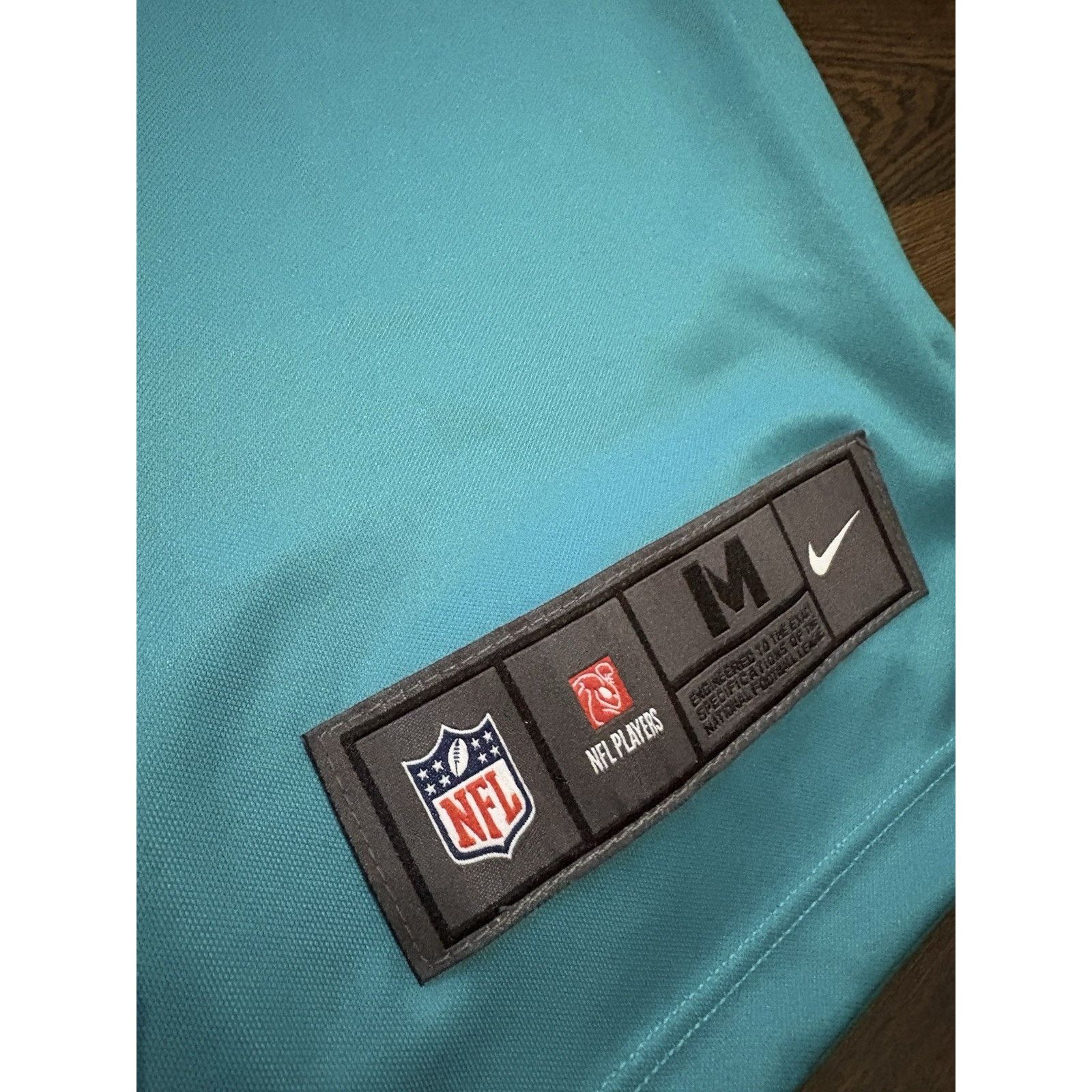 Nike NFL XL Men’s #10 Tyreek Hill Miami Dolphins Game Jersey