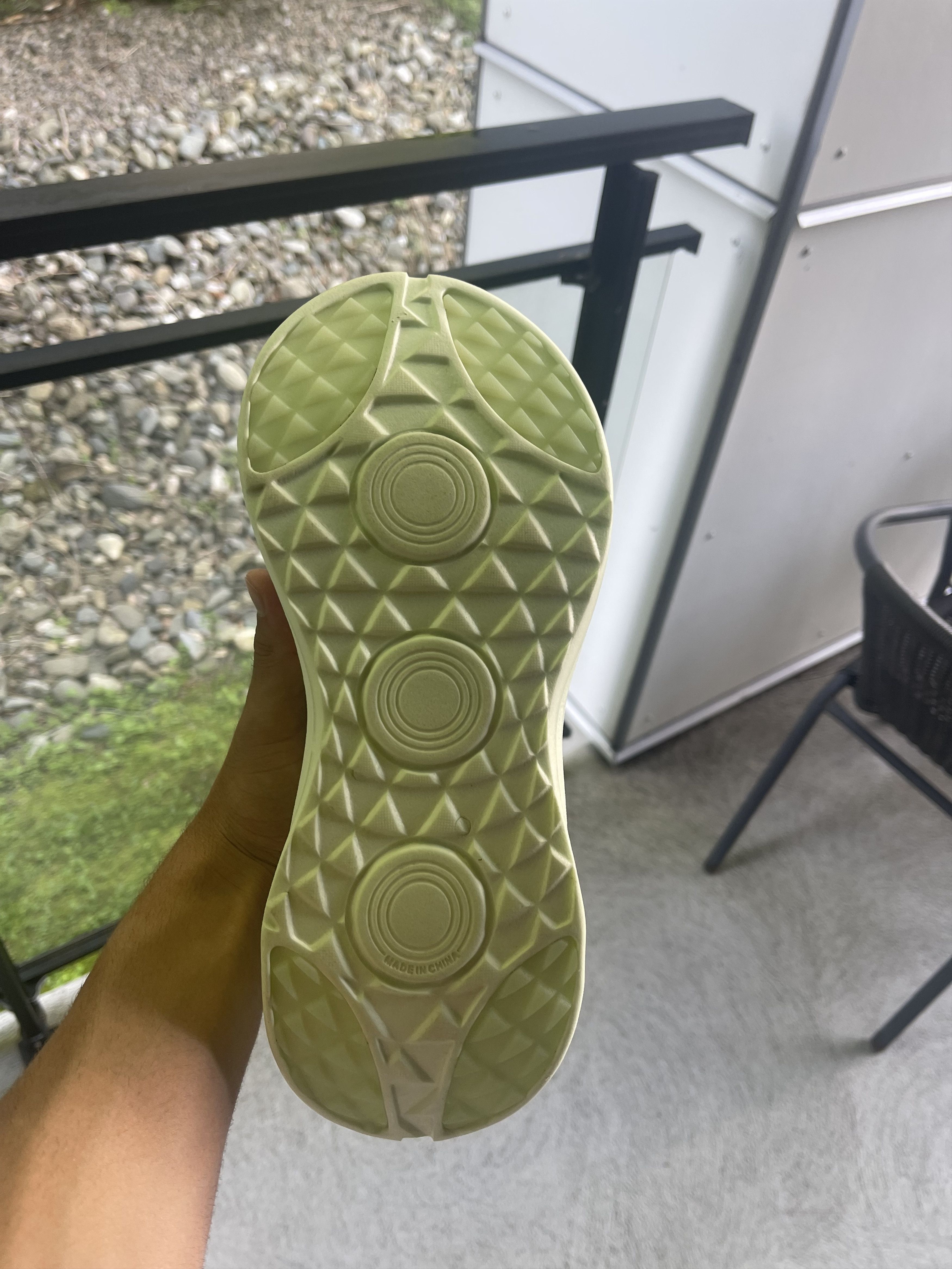 TOMBOGO Saucony Tombogo F&F The Butterfly Glow in the Dark Size US 9 / EU 42 - 13 Thumbnail