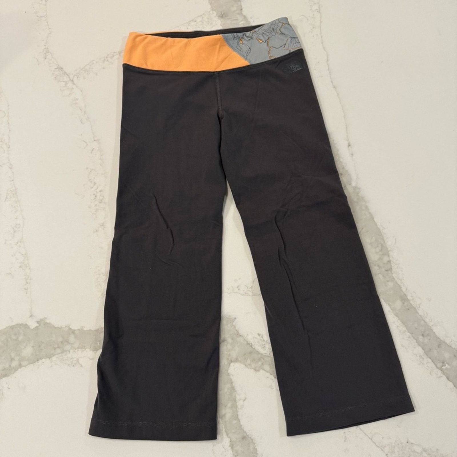 The North Face The North Face Vapor Wick Crop Bootcut Yoga Pants Womens XS Size 26" / US 2 / IT 38 - 1 Thumbnail