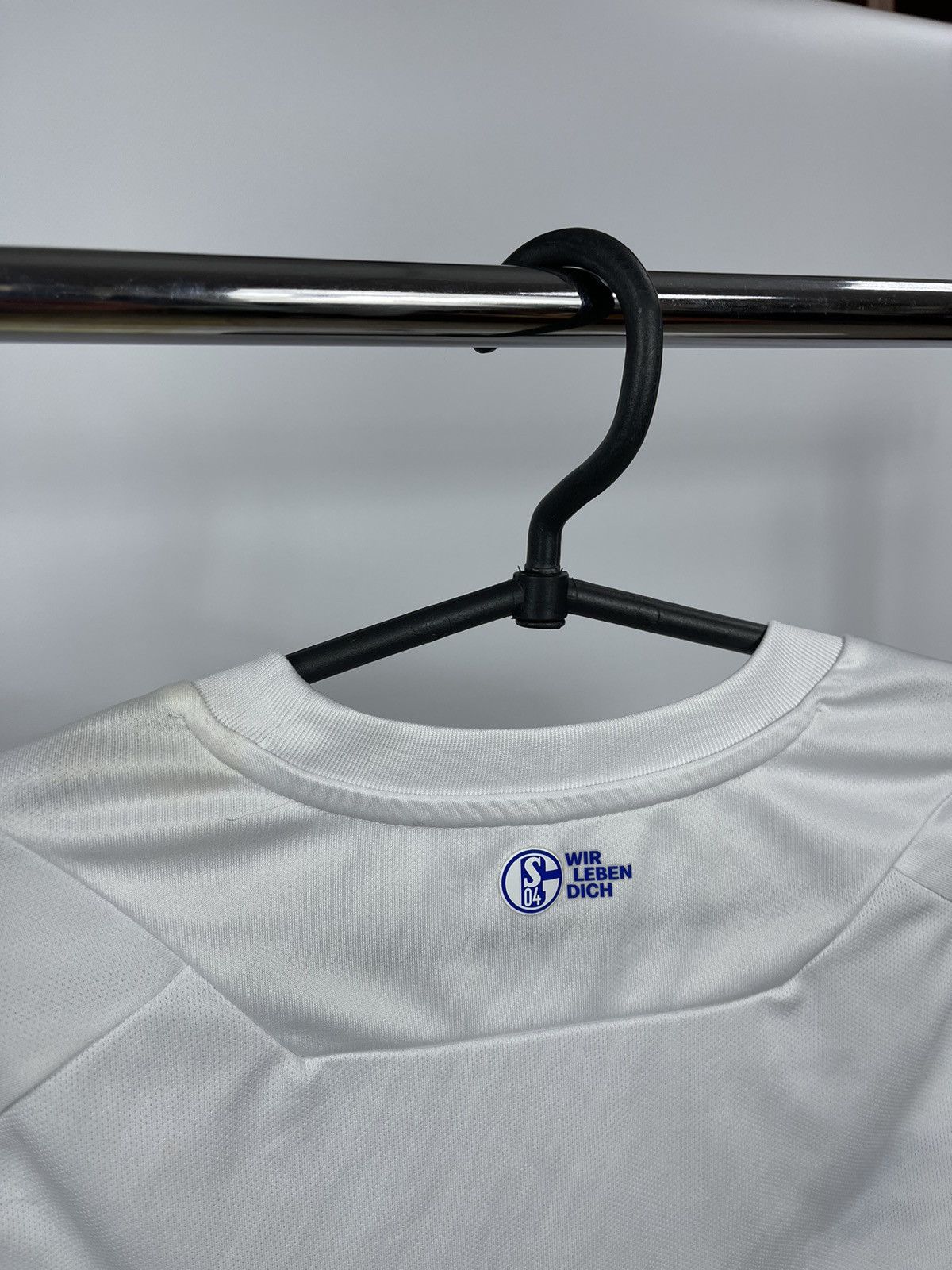 Umbro Umbro Original Schalke 04 Away Shirt 2020/21 Men’s Size S Size US S / EU 44-46 / 1 - 8 Thumbnail