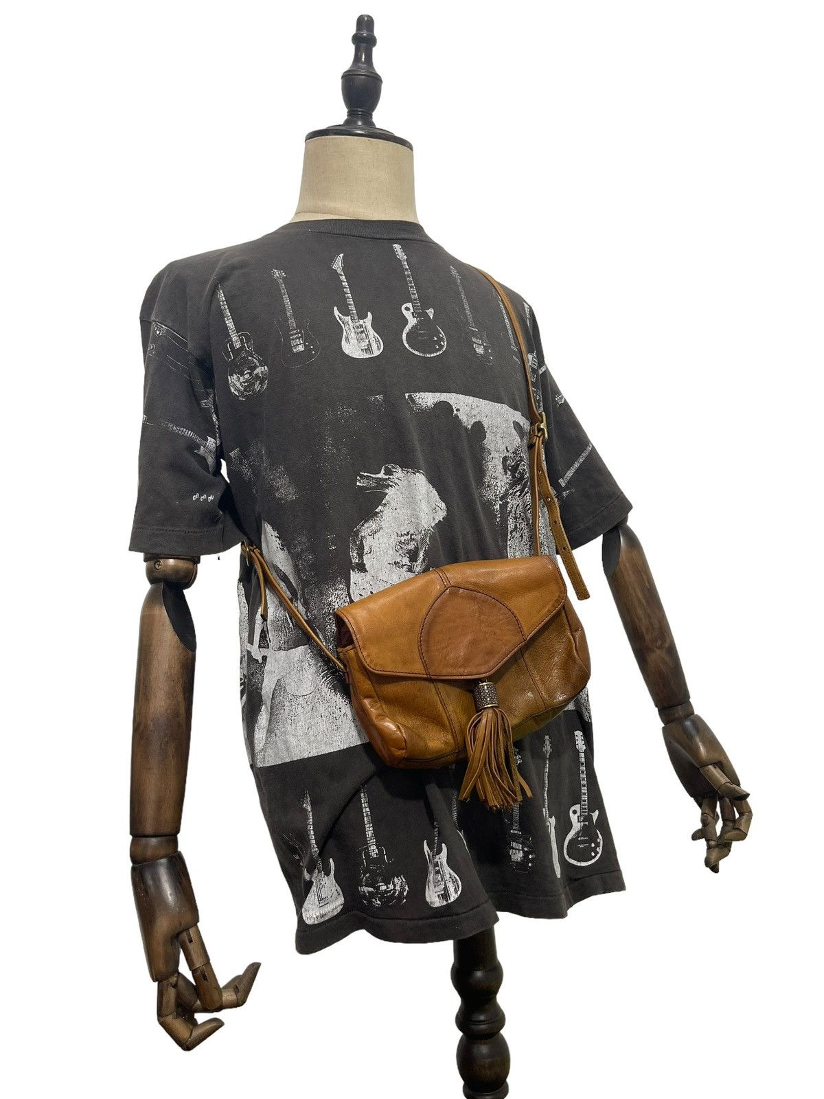 Leather Full Leather Vtg Moohip Sling Bag Cross Body 2🟩 Size ONE SIZE - 2 Thumbnail
