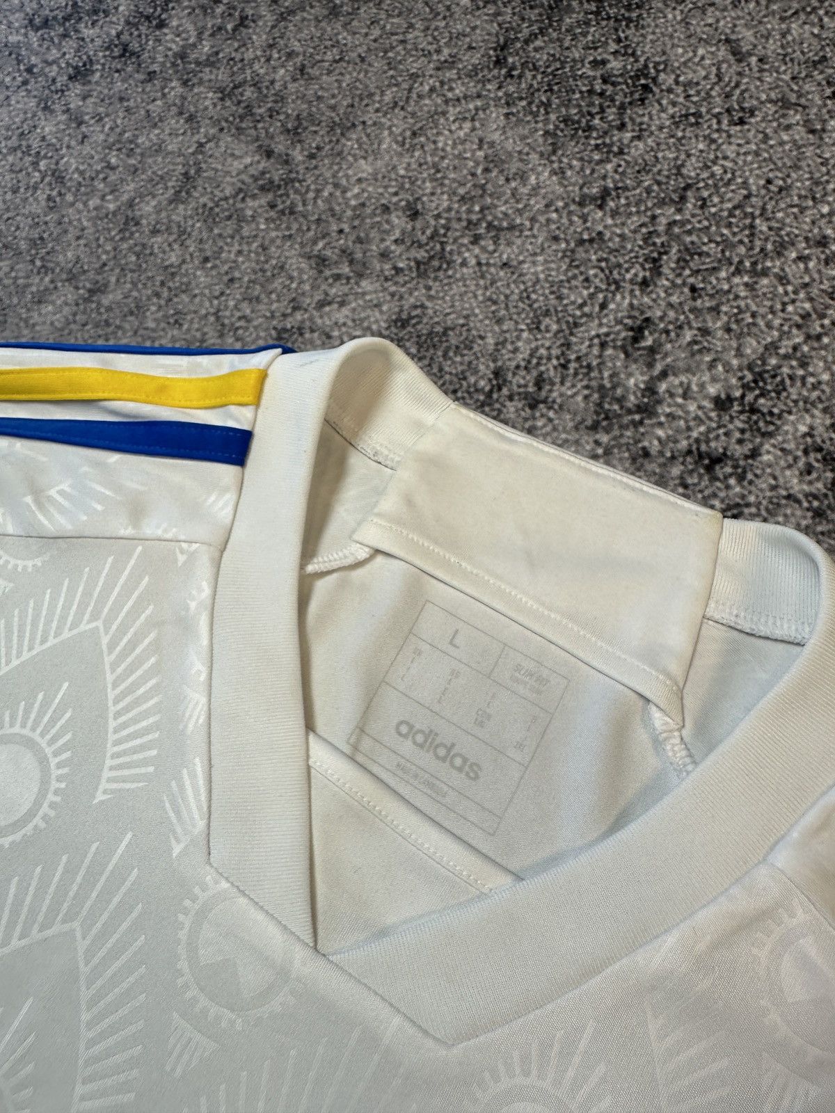 Adidas Adidas Leeds United Soccer Jersey Blokecore L 22/23 Rare Size US L / EU 52-54 / 3 - 3 Thumbnail