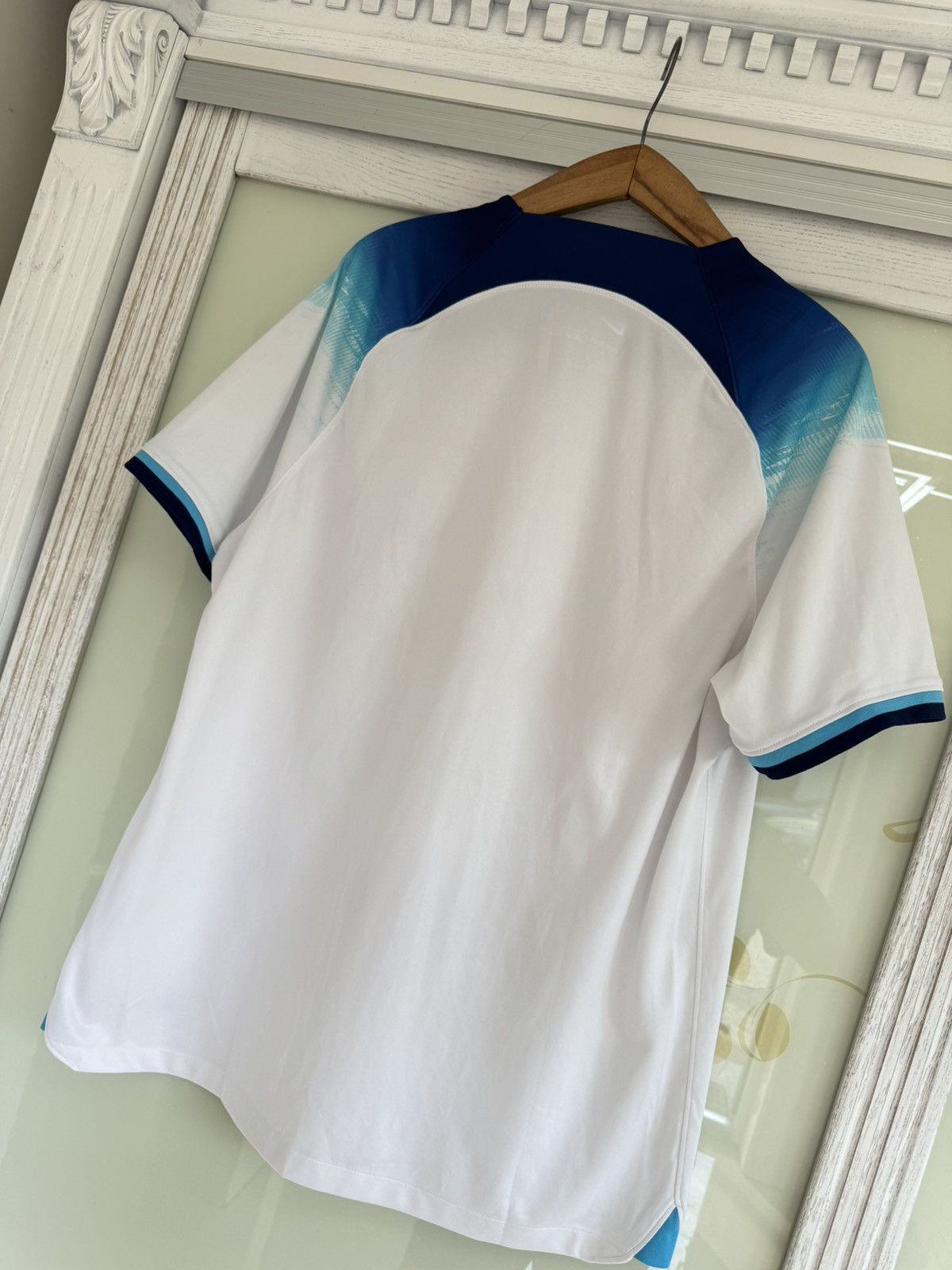 Nike England 2022-2023 Home Soccer Jersey Football Kit Shirt Size US XL / EU 56 / 4 - 7 Thumbnail