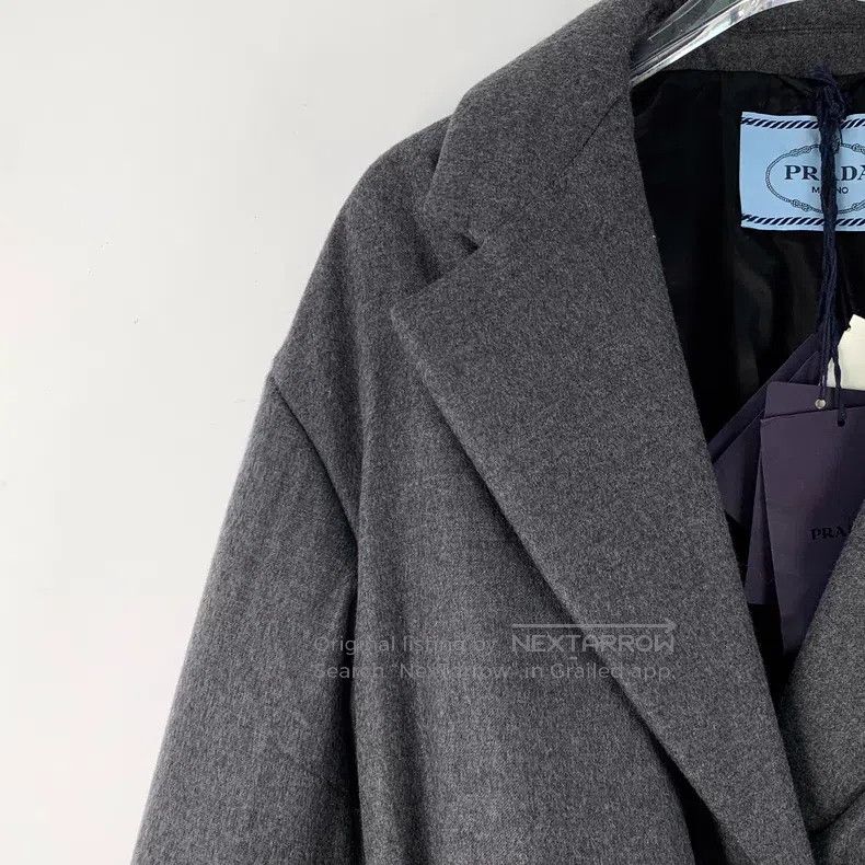 Prada Prada 22 dark gray triangle label cashmere lapel belt long Size XXS / US 00 / IT 34 - 3 Thumbnail